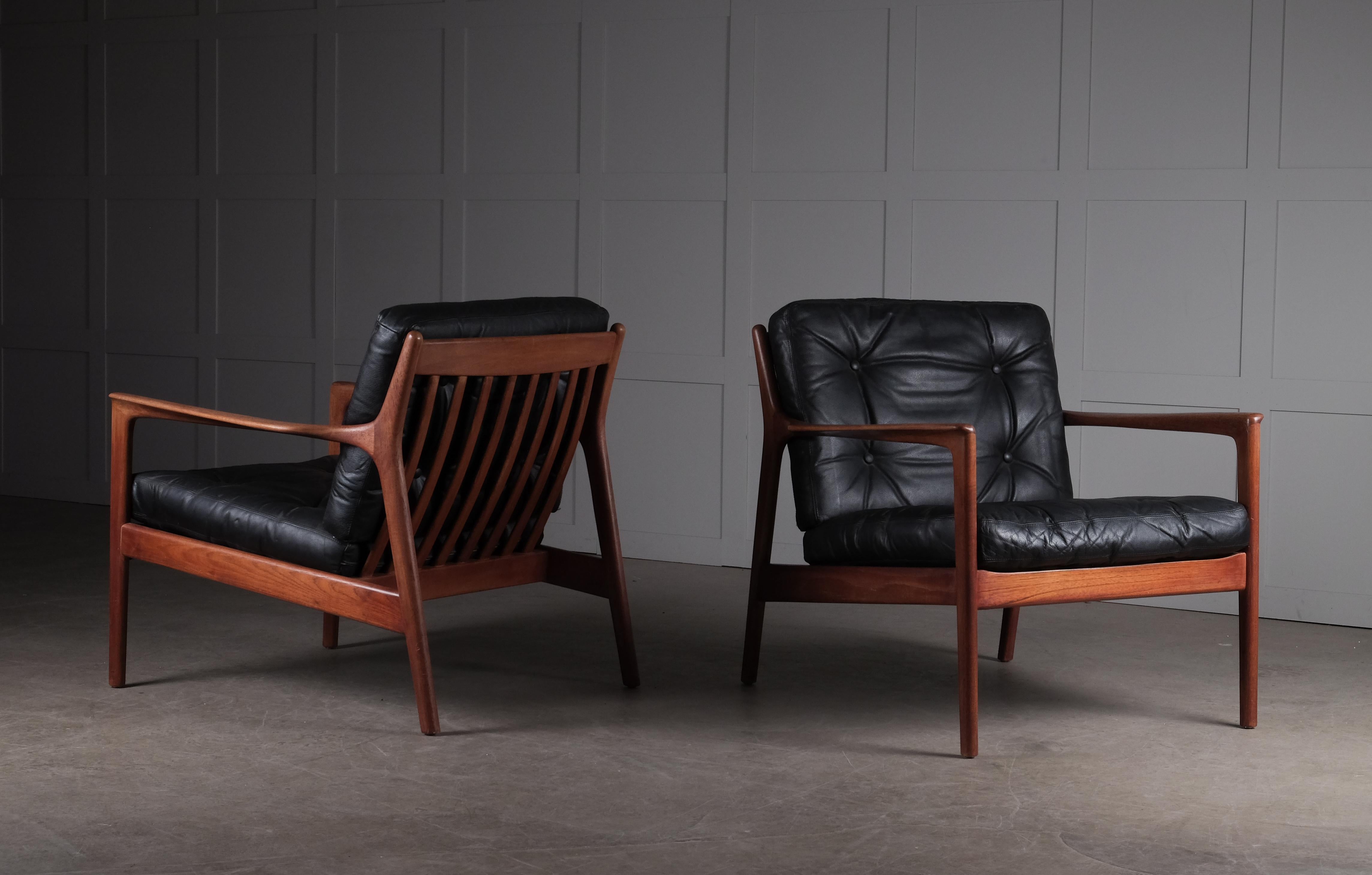 Swedish Pair of USA-75 by Folke Ohlsson for DUX, 1960s