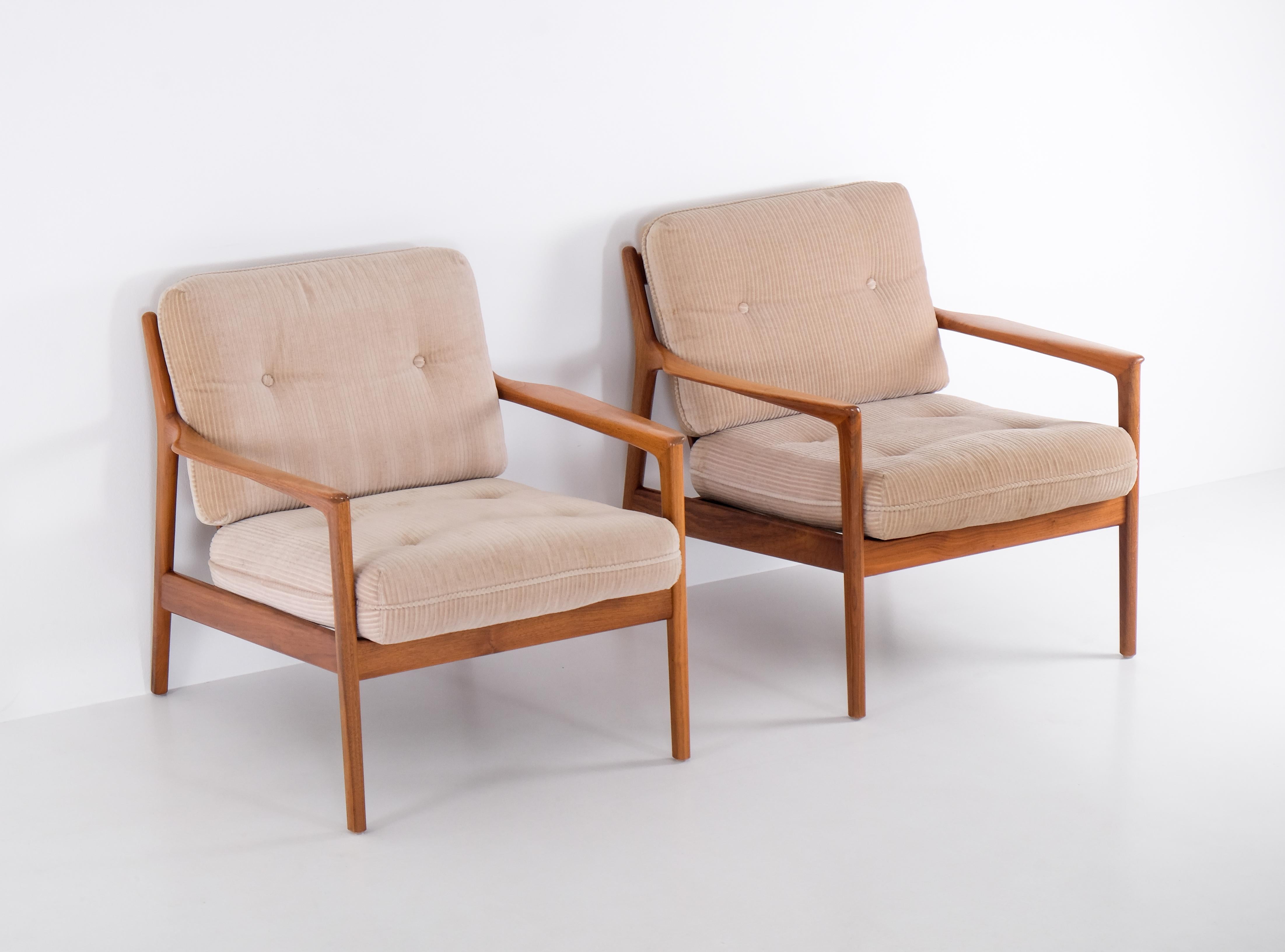 Pair of USA-75 by Folke Olsson for DUX, Sweden, 1960s For Sale 3