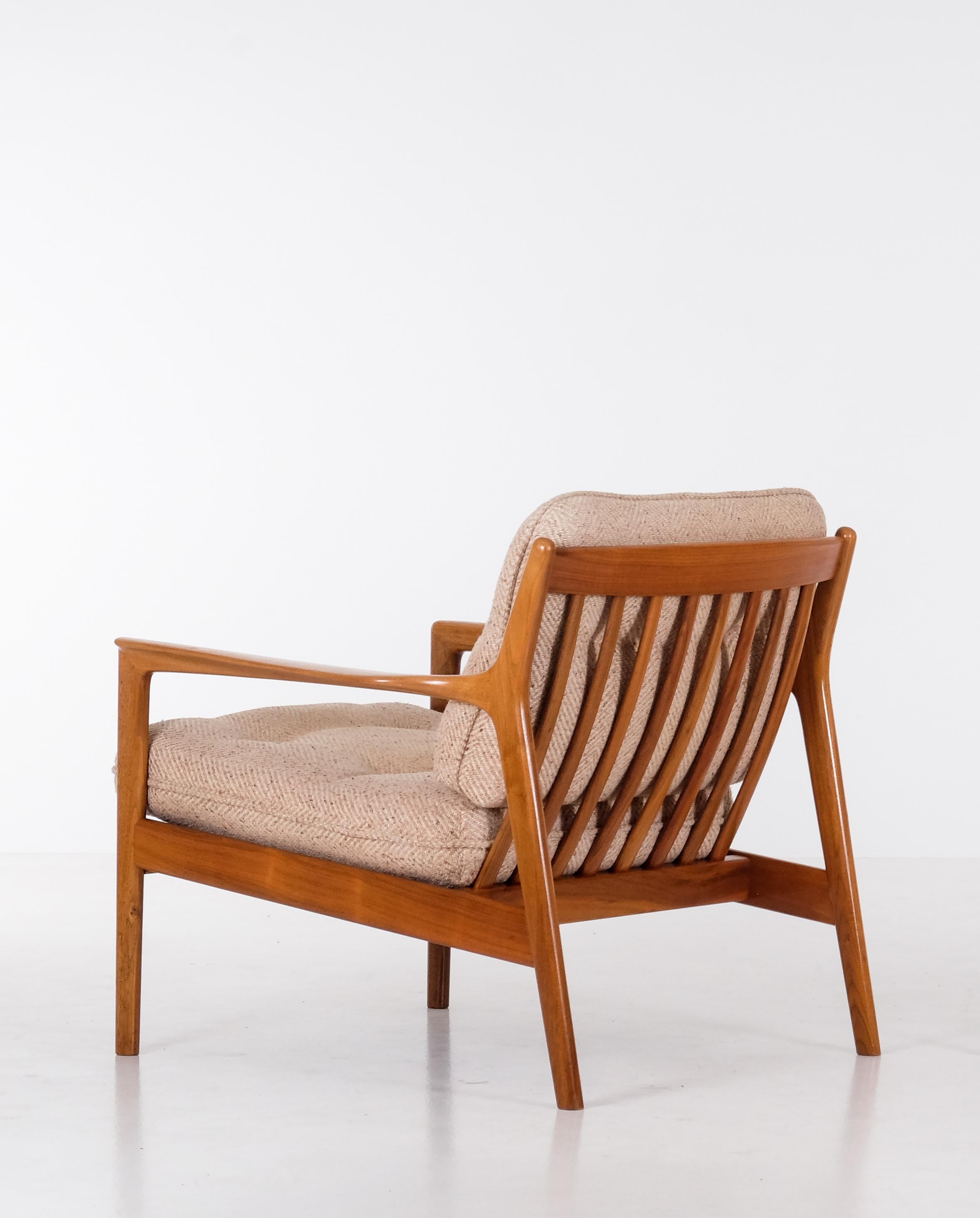 Paire d'USA-75 de Folke Olsson pour DUX, Suède, années 1960 Bon état - En vente à Stockholm, SE