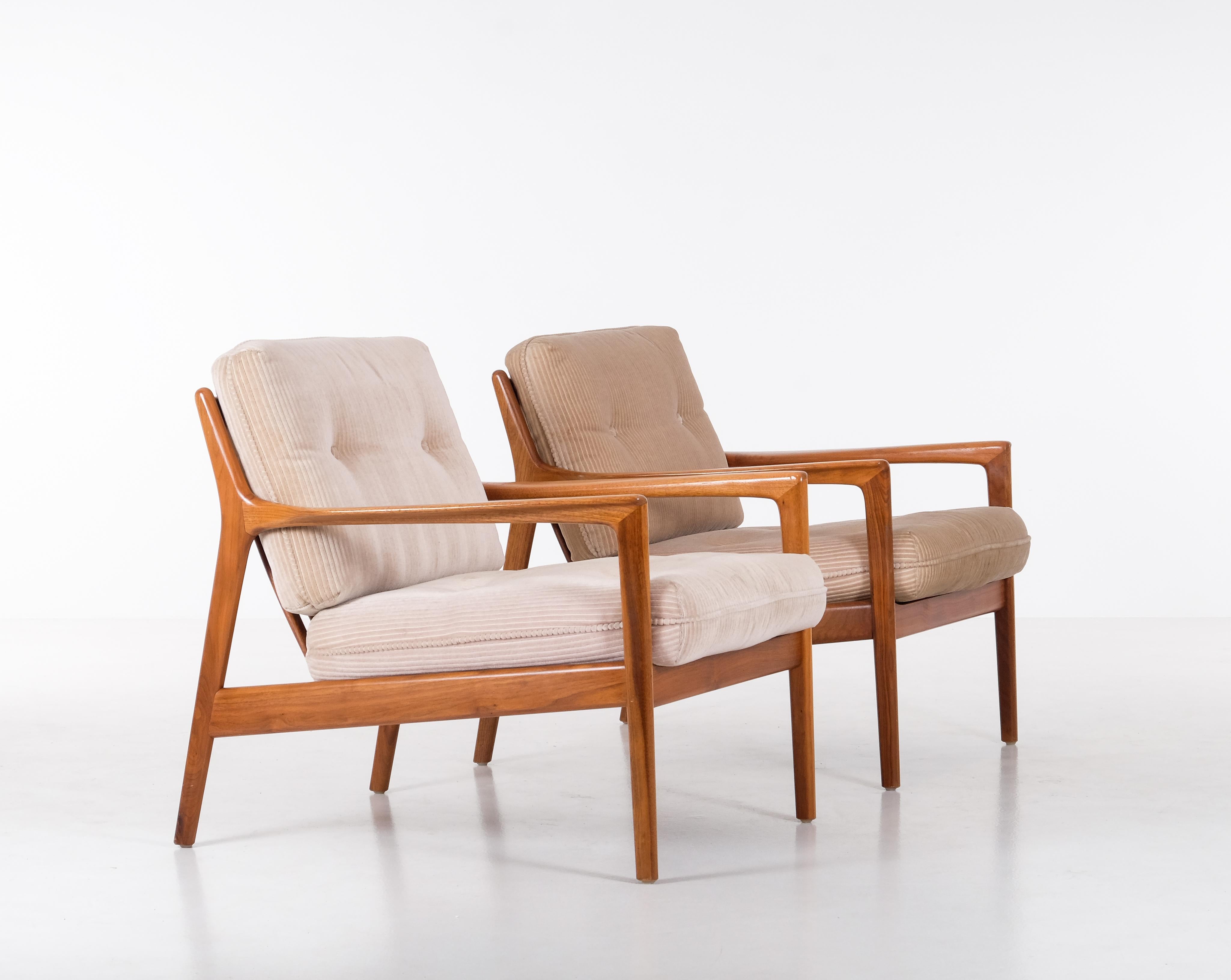 Pair of USA-75 by Folke Olsson for DUX, Sweden, 1960s For Sale 1