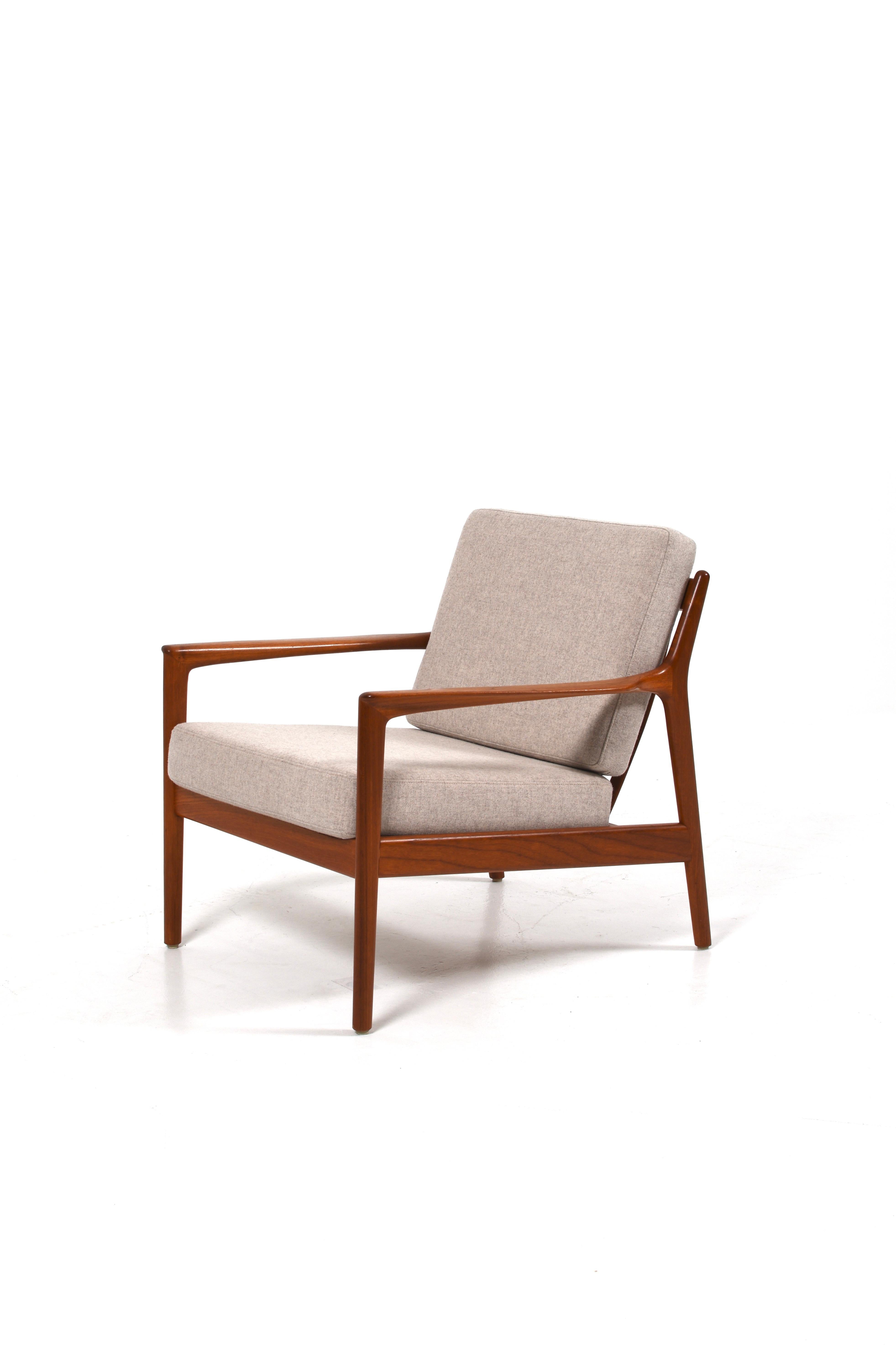 Pair of “USA 75” Teak Lounge Chairs by Folke Ohlsson for DUX, Sweden, 1960s For Sale 5