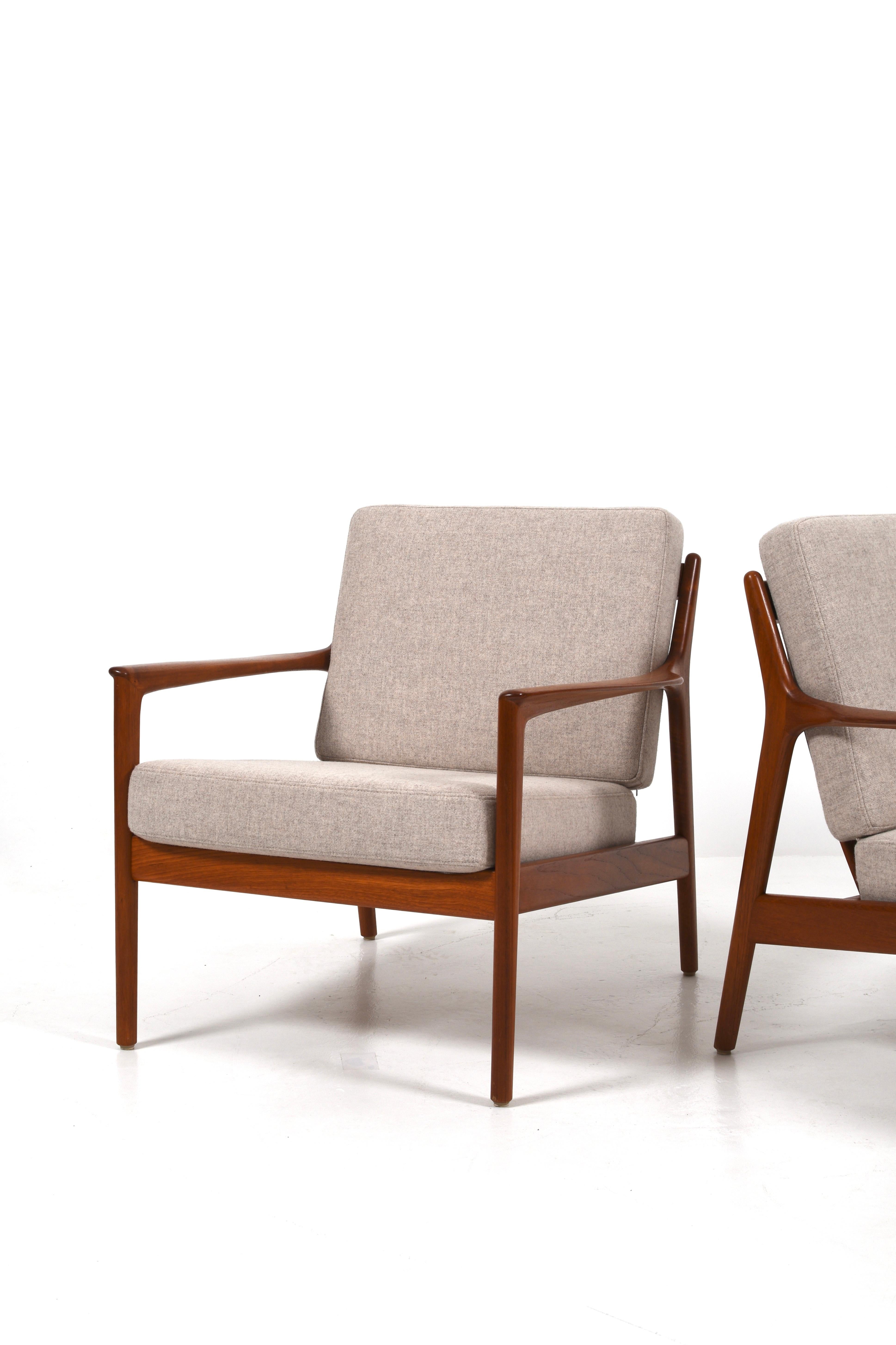 Swedish Pair of “USA 75” Teak Lounge Chairs by Folke Ohlsson for DUX, Sweden, 1960s For Sale