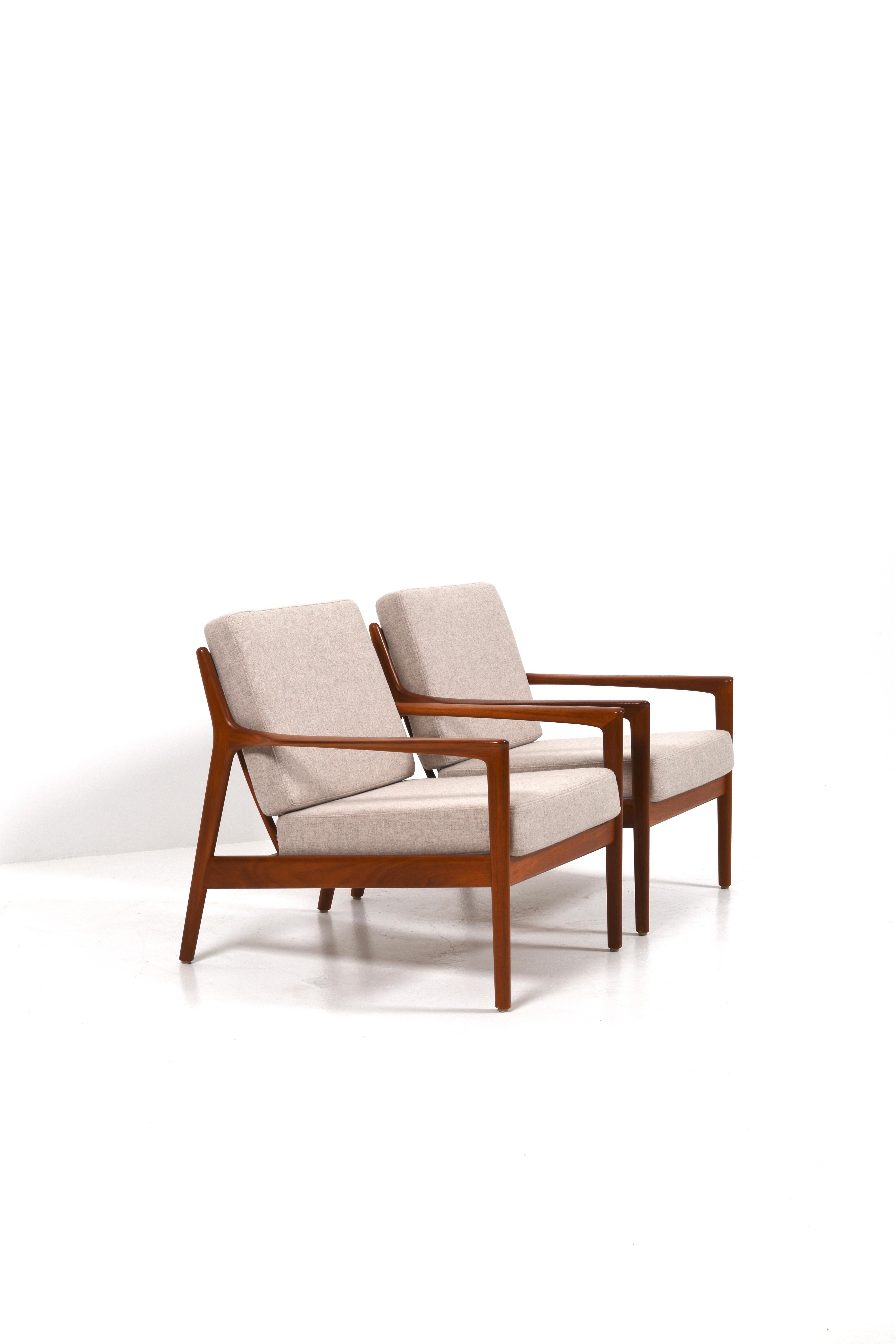 Pair of “USA 75” Teak Lounge Chairs by Folke Ohlsson for DUX, Sweden, 1960s For Sale 2