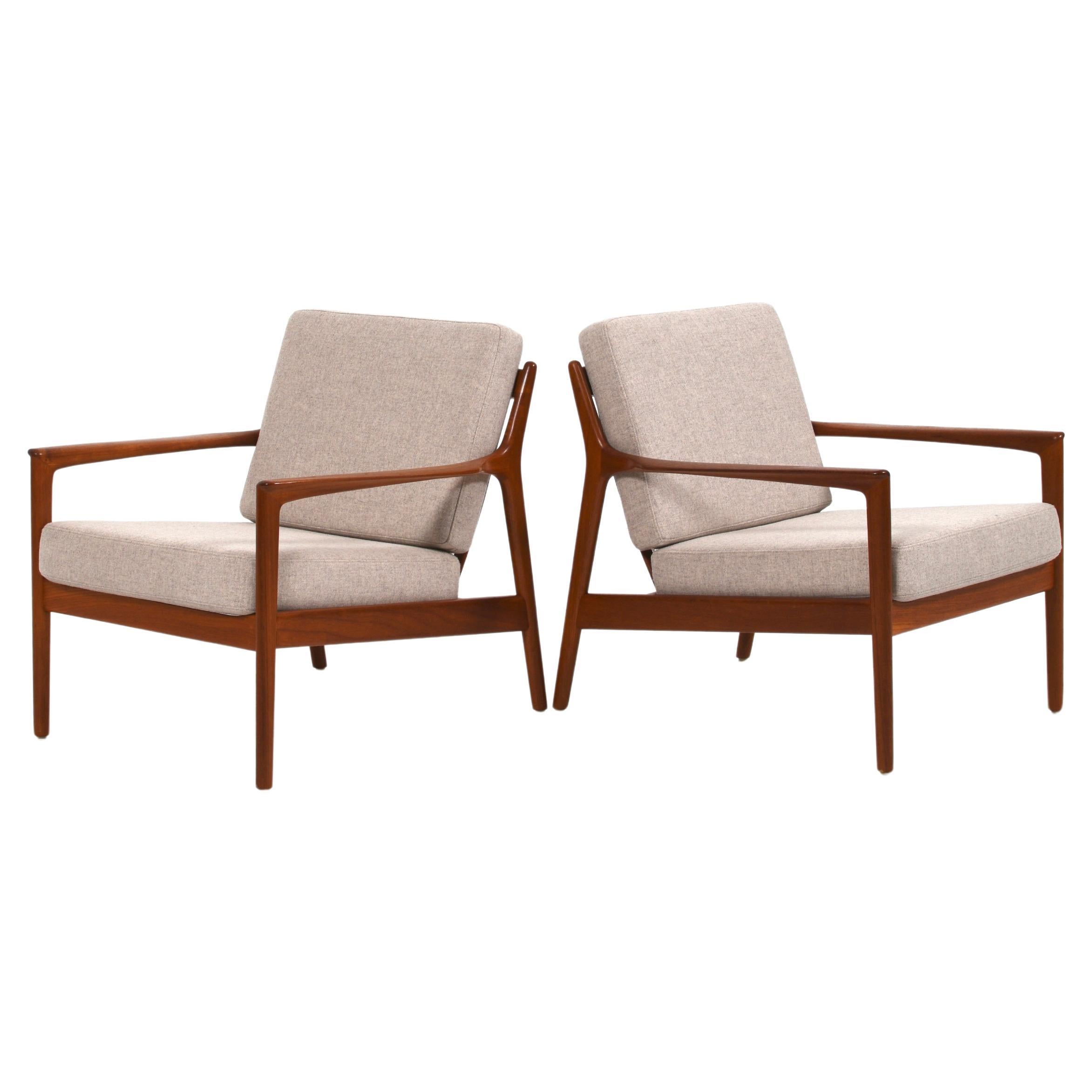 Pair of “USA 75” Teak Lounge Chairs by Folke Ohlsson for DUX, Sweden, 1960s For Sale