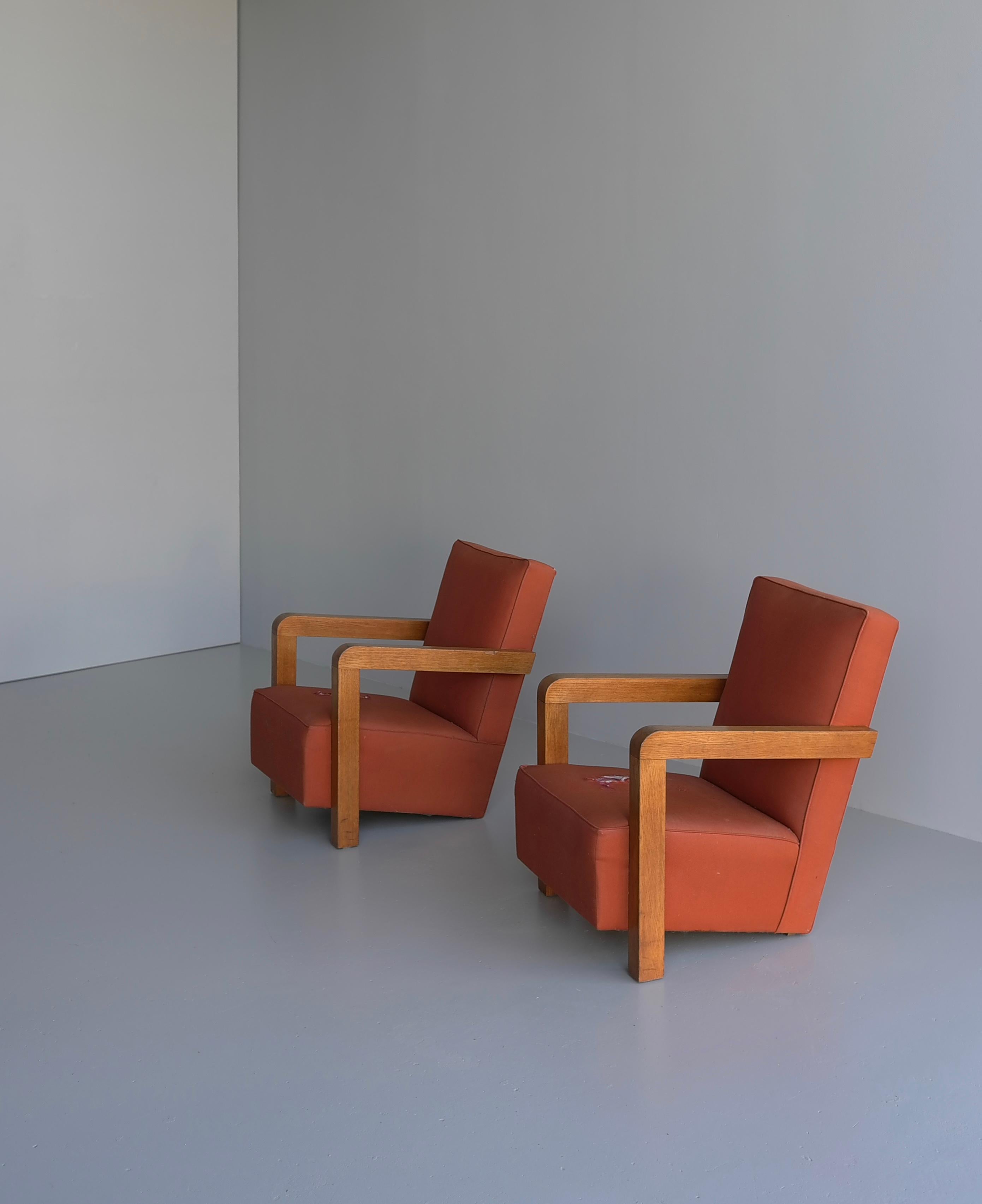 Ein Paar Sessel „Utrecht“ von Gerrit Rietveld, Mid-Century, Niederlande  (Mitte des 20. Jahrhunderts) im Angebot