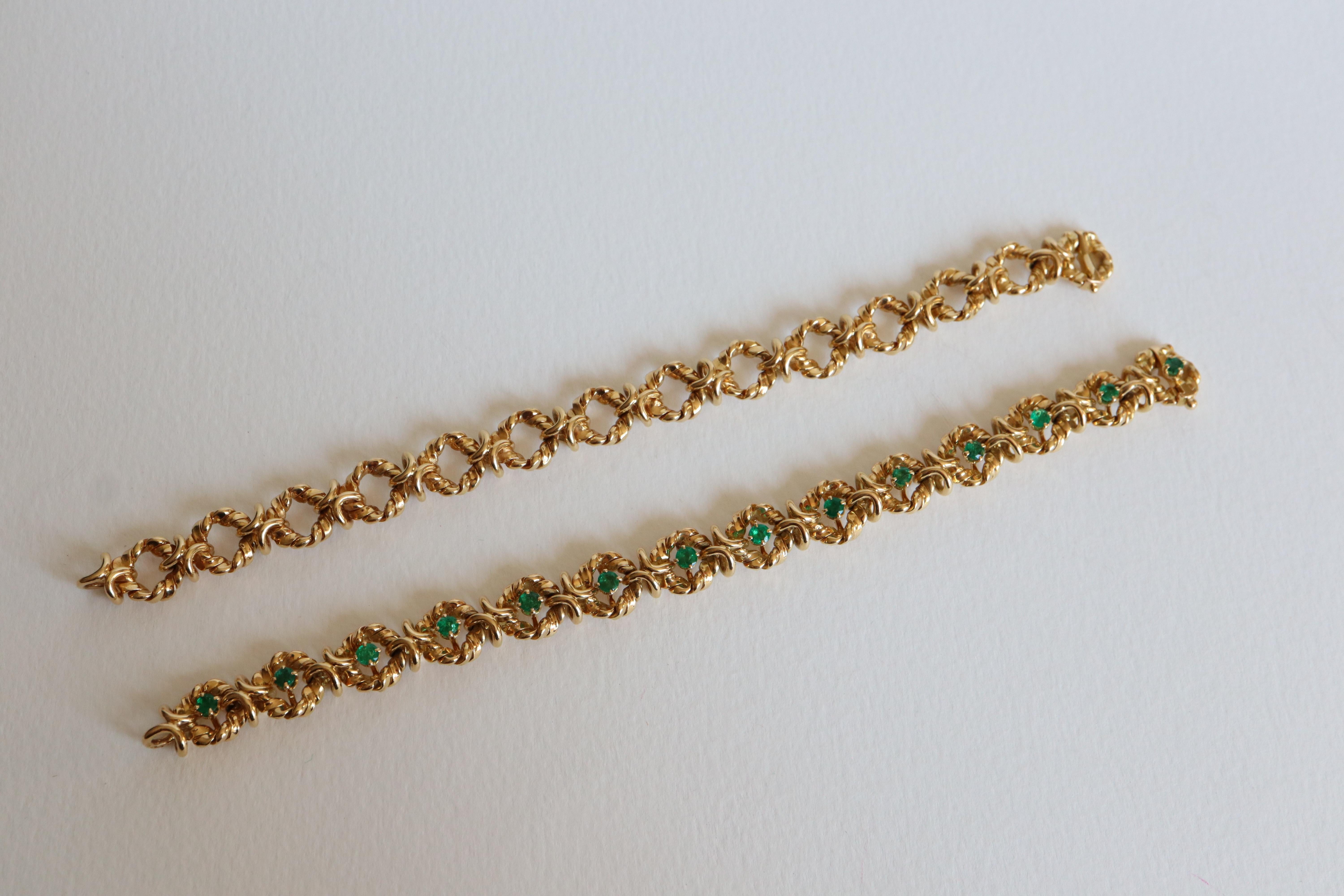 Pair of Van Cleef & Arpels Bracelets Forming Necklace 18 Karat Gold Emeralds 1