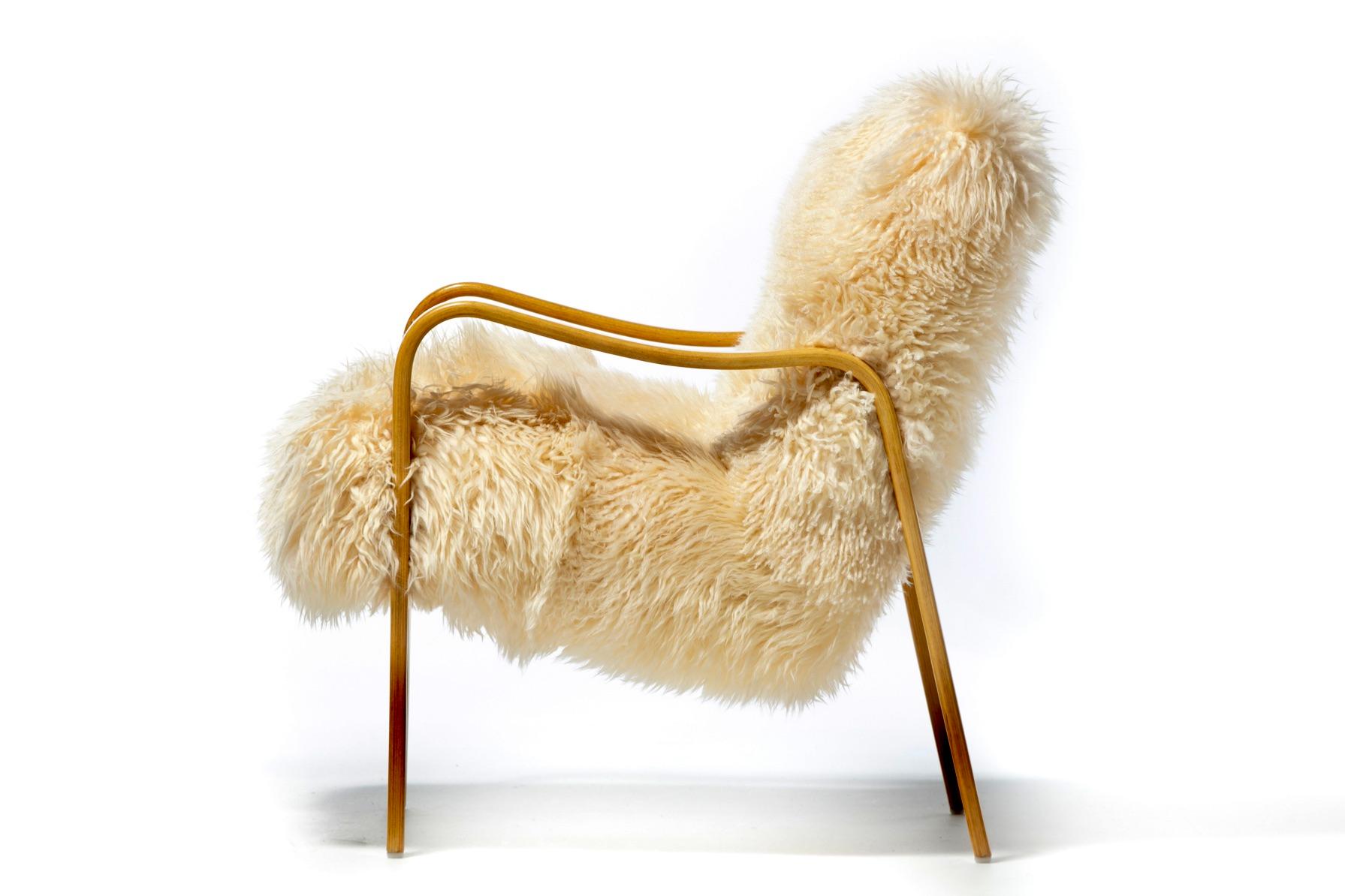 Pair of Vanilla Creme Sheepskin Lounge Chairs with Bentwood Arms by Thonet 4