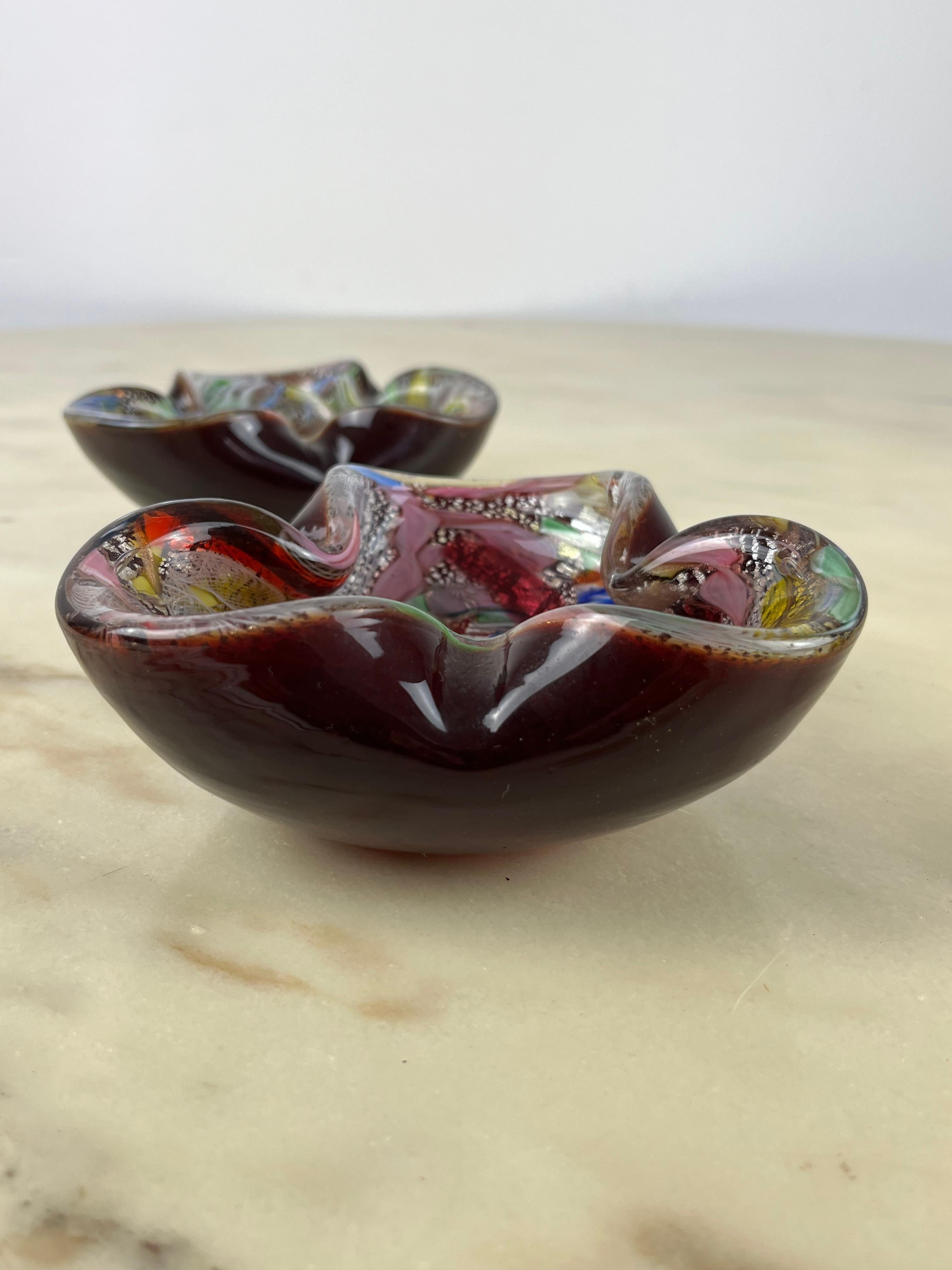 Italian Pair of Variegated Murano Glass Ashtrays, 1970s For Sale