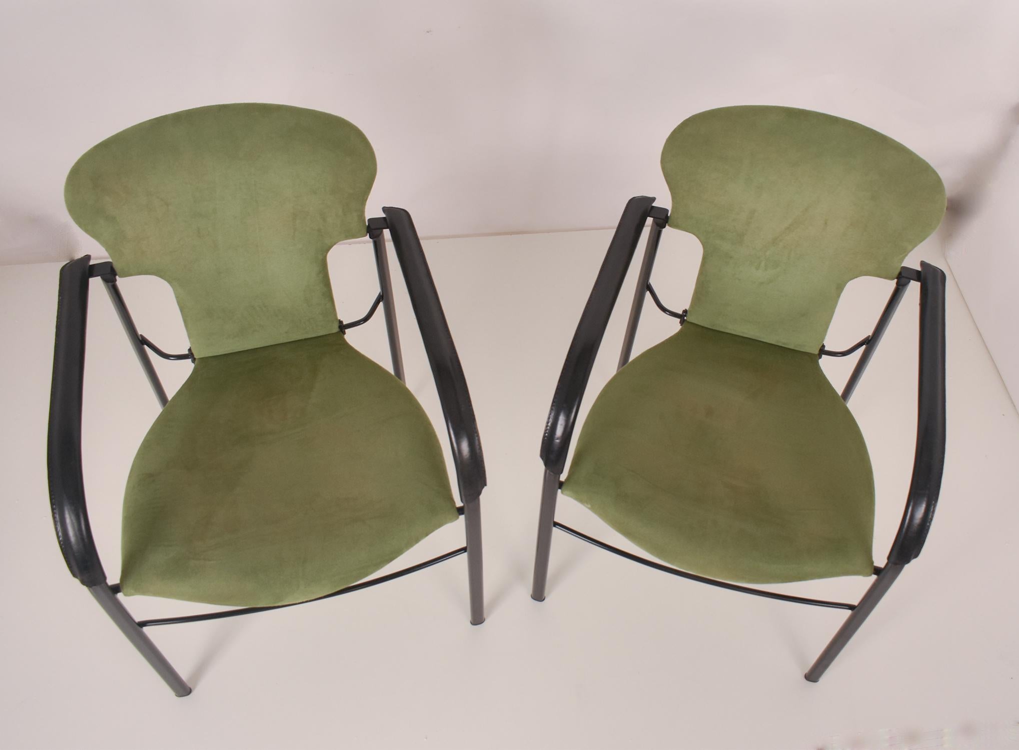 Pair of Varius Green Armchair  Designed by Oscar Tusquets in 1983. Spain 3