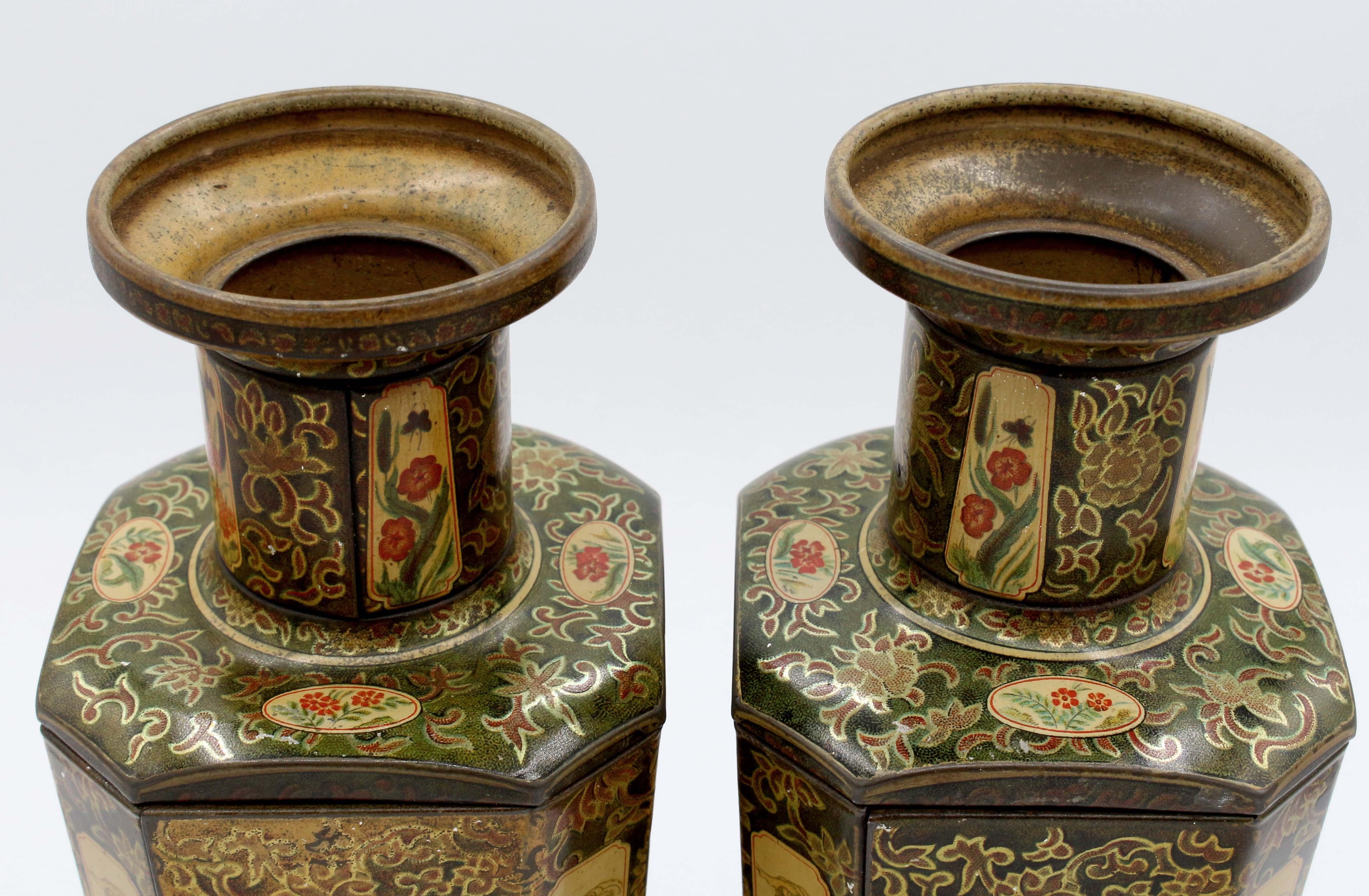 20th Century Pair of Vase Form Biscuit Tin Boxes by Huntley & Palmers, 1928, English For Sale