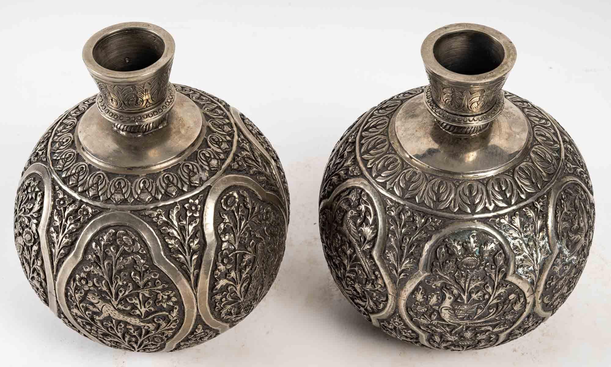 Vase aus versilbertem Kupfer, Paar im Zustand „Gut“ im Angebot in Saint-Ouen, FR