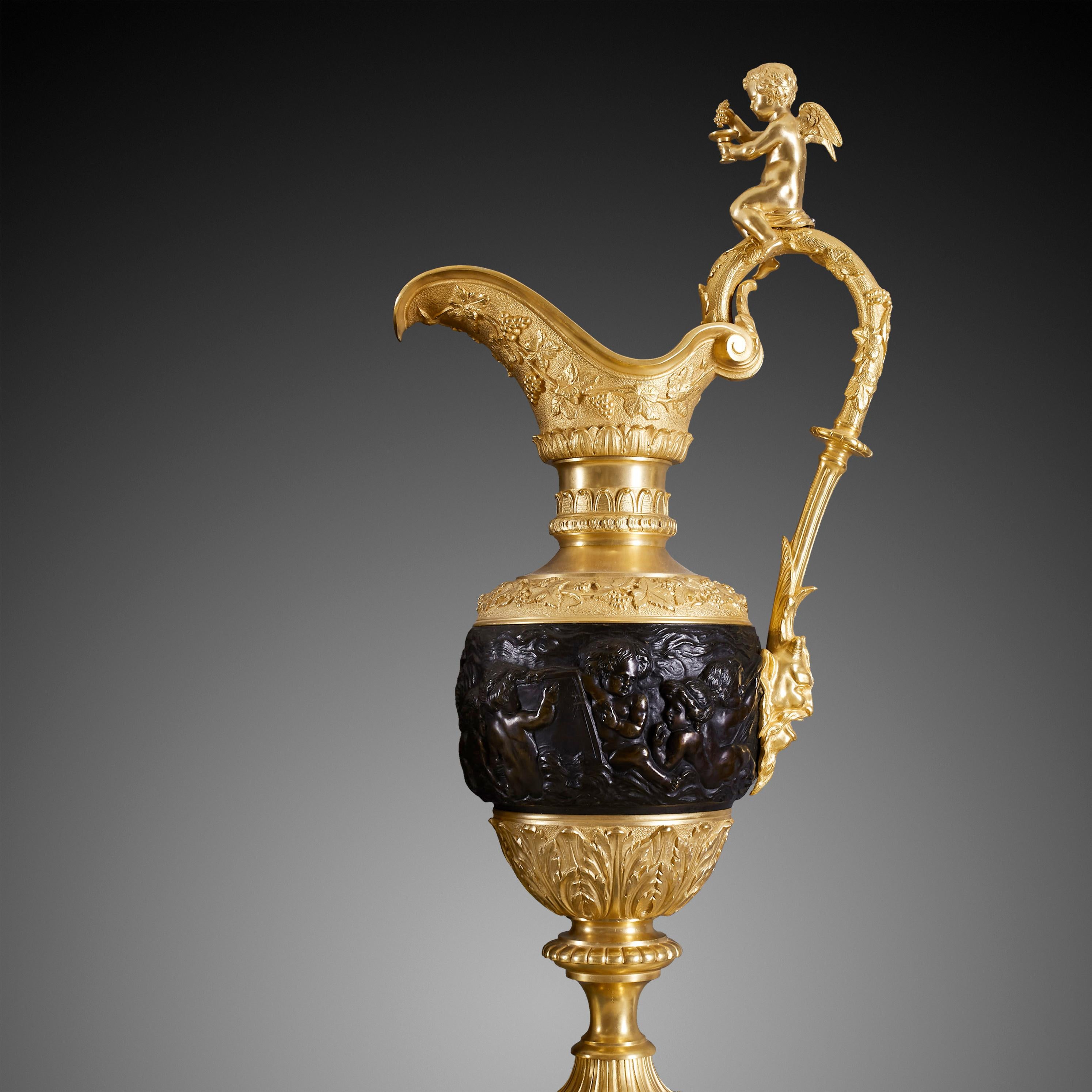 Paar Vasen im Louis-XVI-Stil 19. Jahrhundert (Vergoldet) im Angebot