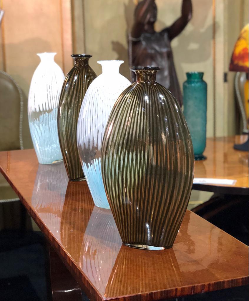 Pair of Vases in Murano green and white color,  1970, Italian In Good Condition For Sale In Ciudad Autónoma Buenos Aires, C