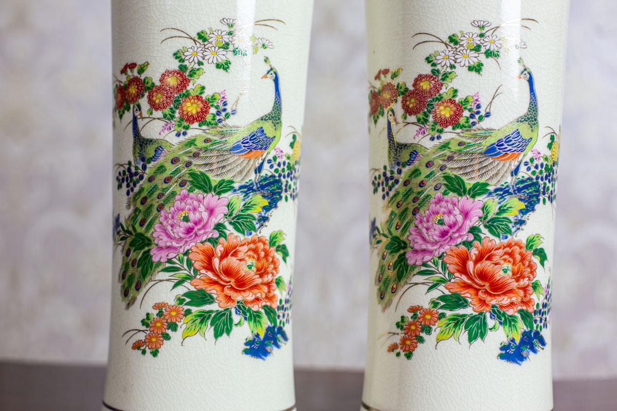 Pair of Vases in the Satsuma Type, the Turn of the 19th and 20th Centuries For Sale 1