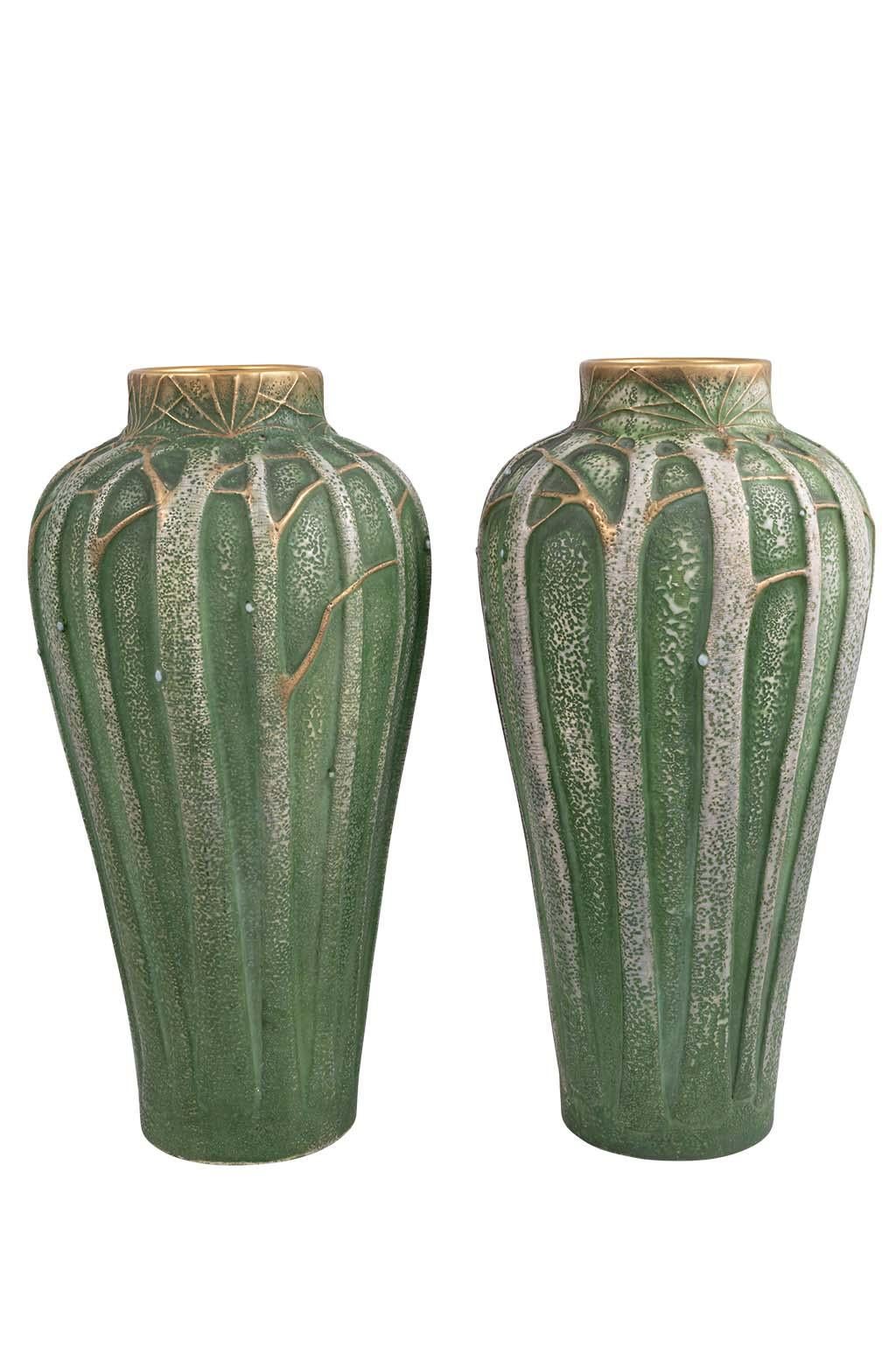 Pair of Vases Paul Dachsel Art Nouveau Amphora circa 1906 Ivory Porcelain Green 1