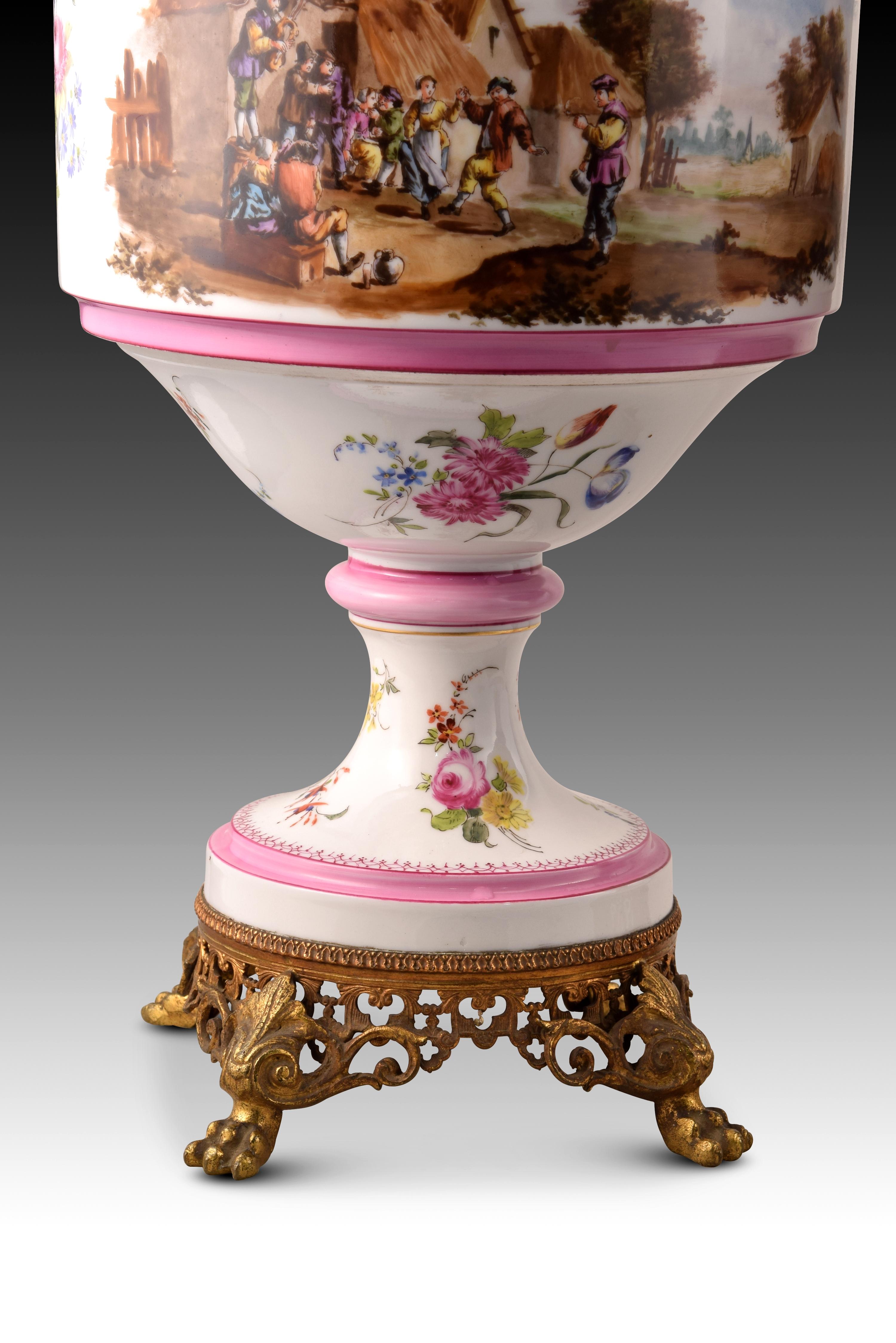 Other Pair of Vases, Porcelain, Metal, 19th Century For Sale