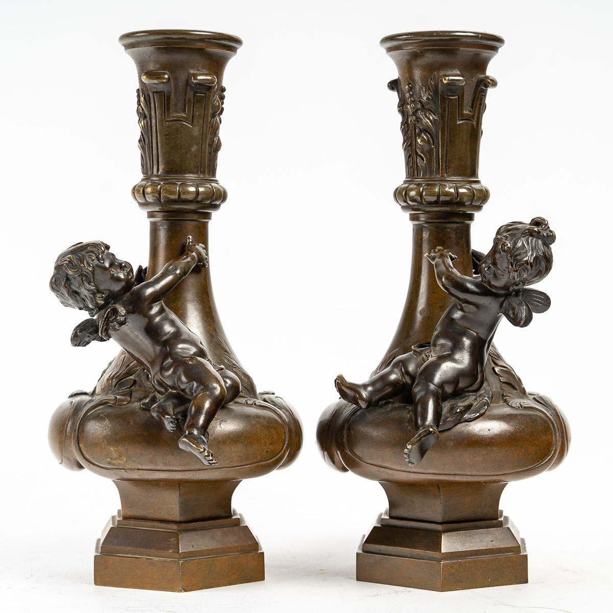 Pair of Vases with Cherubs, Signed Moreau, XIXth Century 4