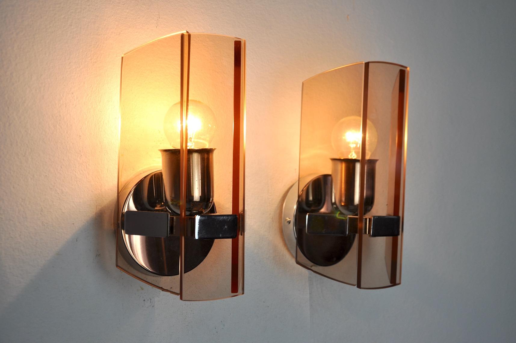 Pair of Veca Wall Lamps in Pink Murano Glass, Italy, 1970 For Sale 1