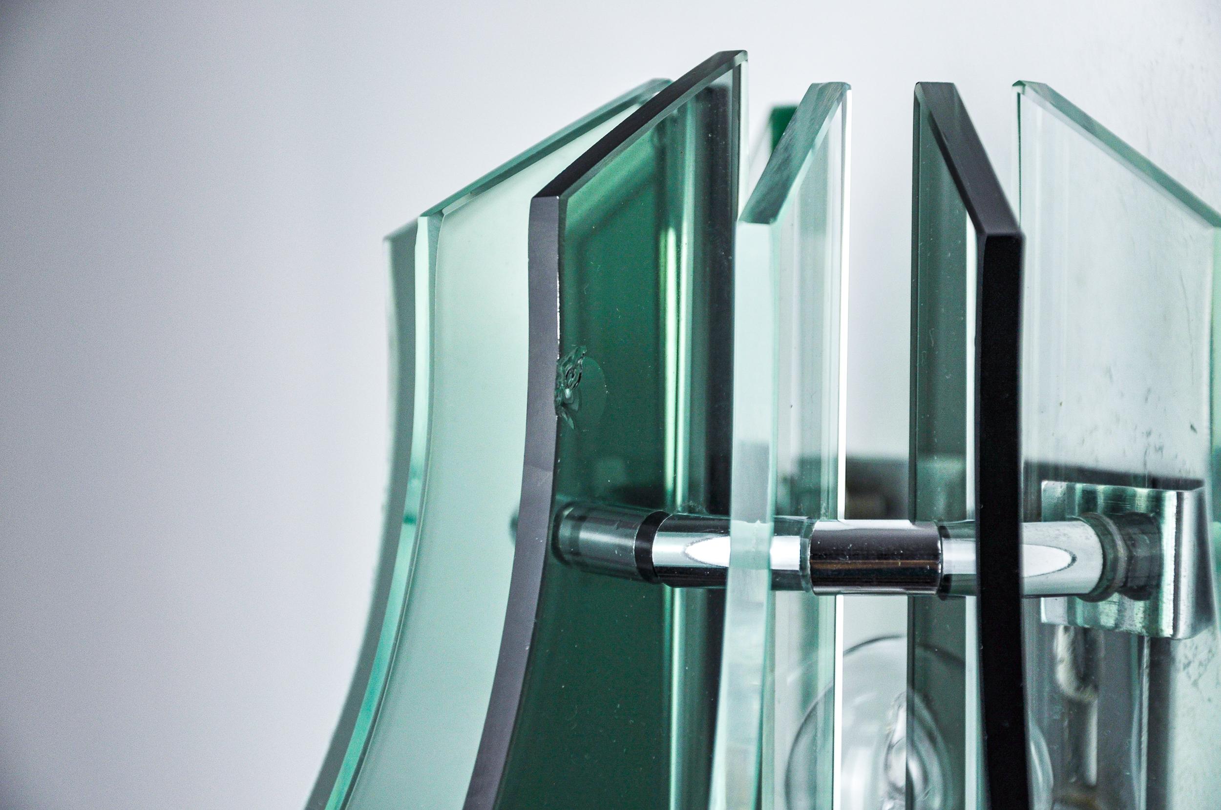 Late 20th Century Pair of Veca wall lights, green Murano glass, Italy 1970 For Sale