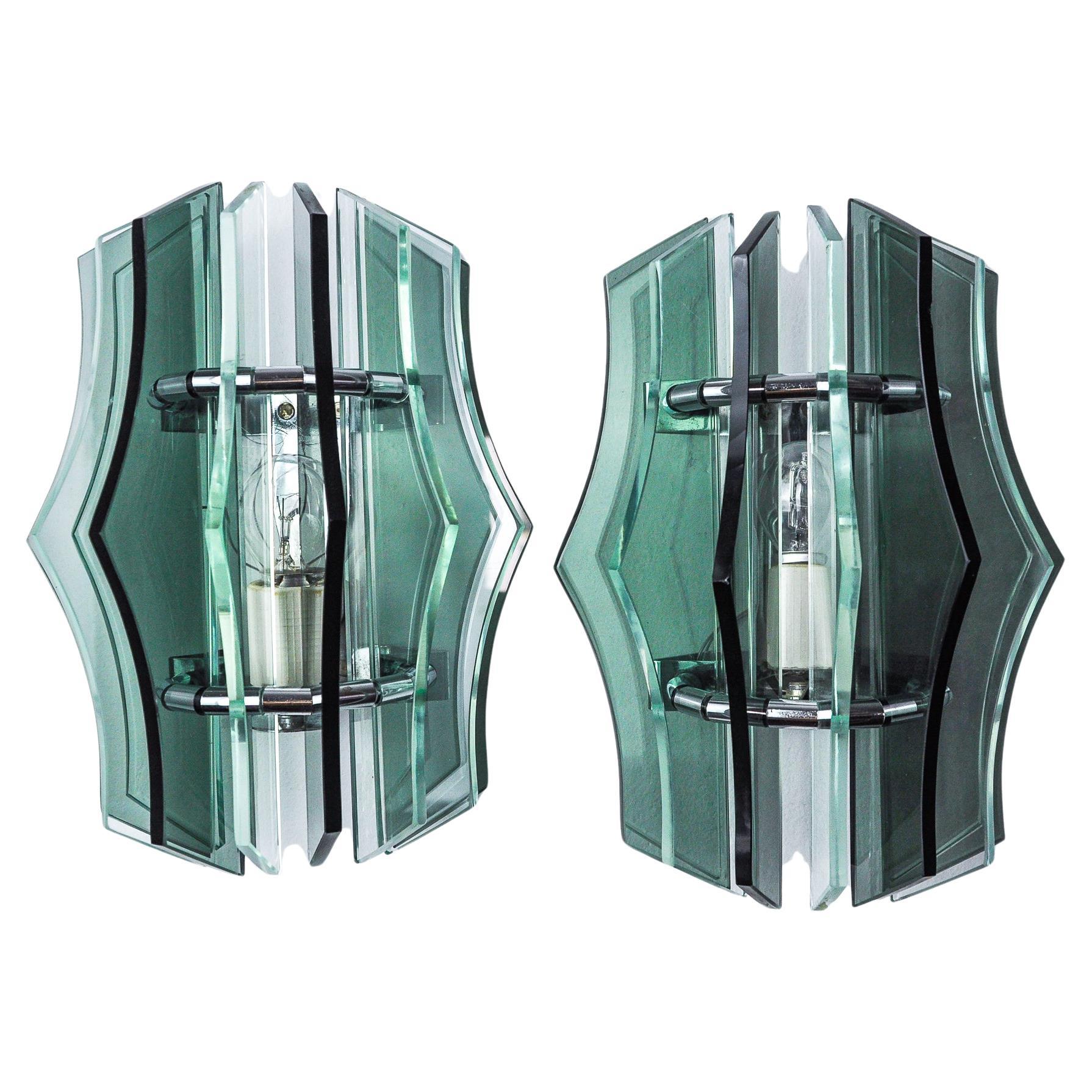 Pair of Veca wall lights, green Murano glass, Italy 1970