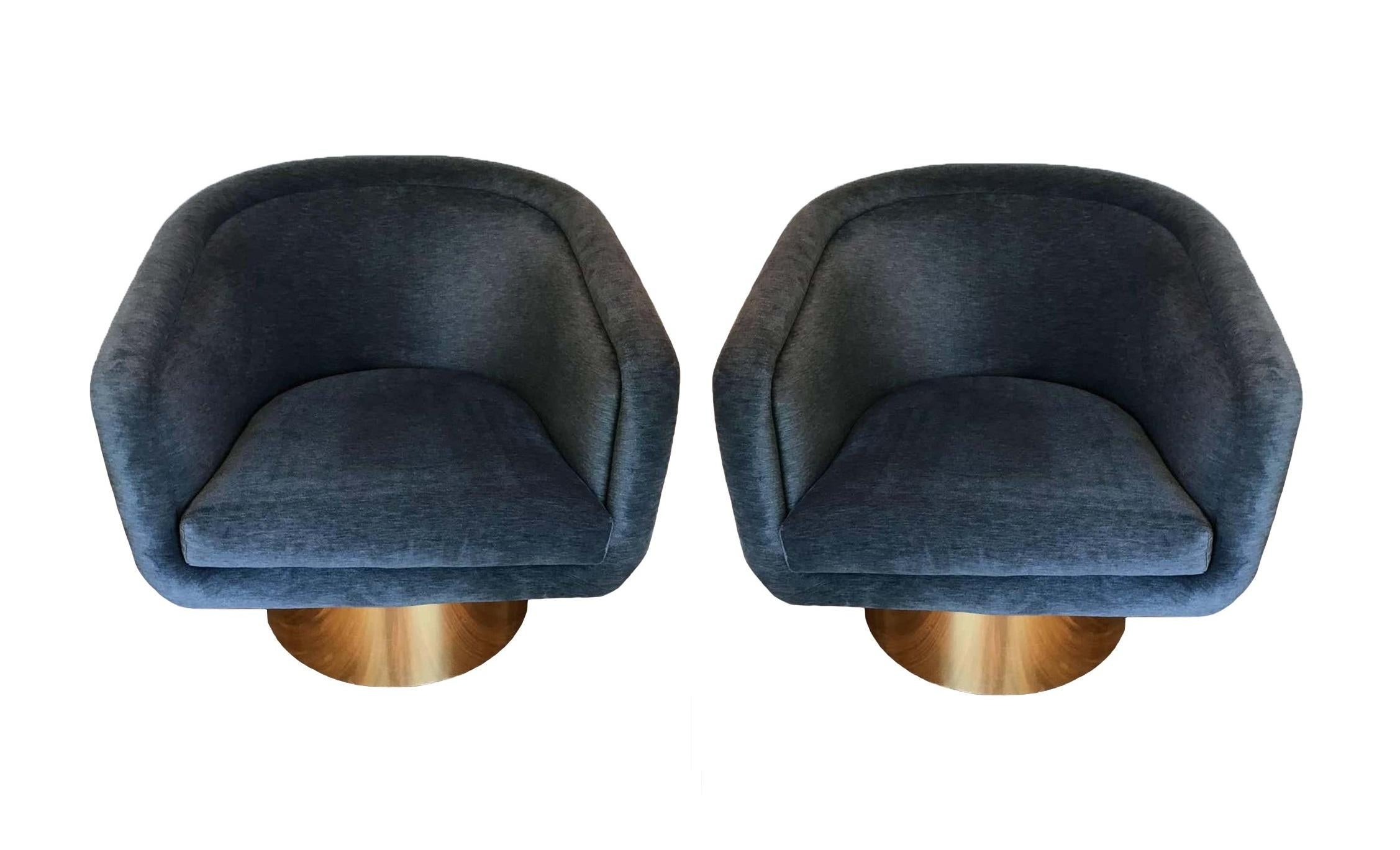 American Pair of Velvet and Brass Swivel Chairs by Leon Rosen for Pace
