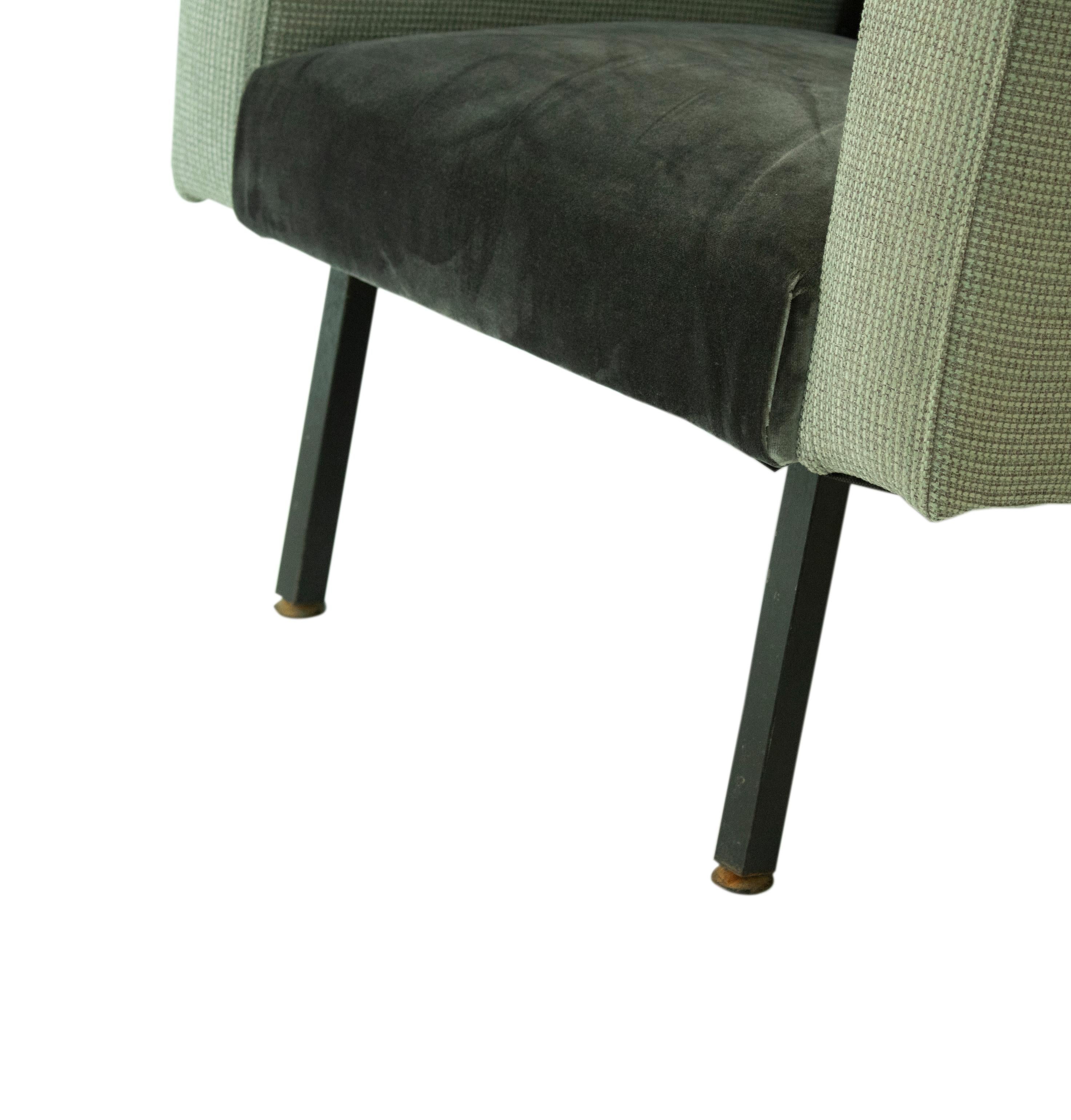 Pareja de sillones de terciopelo. Italia, 1950. en venta 1