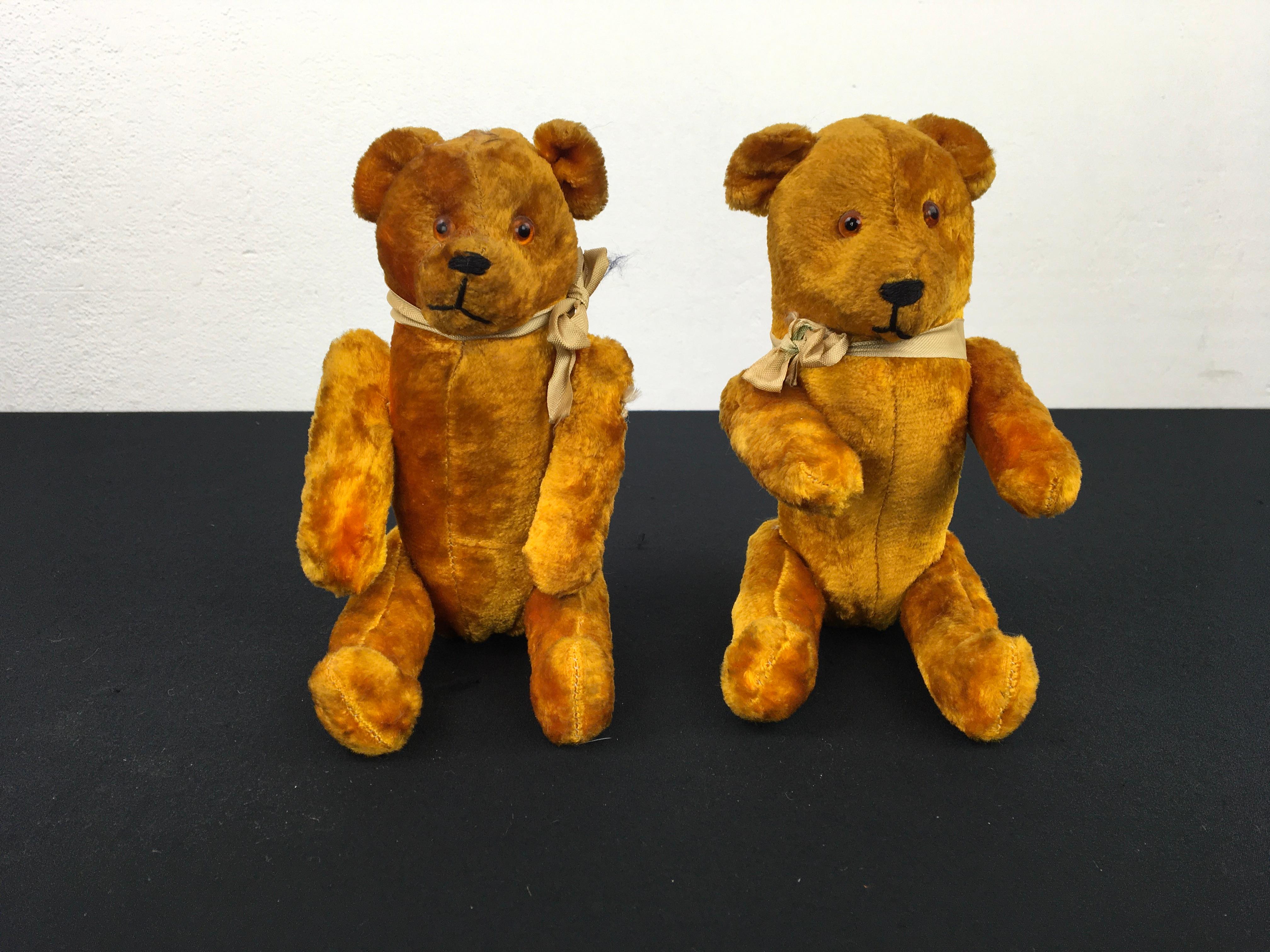Art Deco Pair of Velvet Toy Bears, Straw Stuffed and Glass Eyes For Sale