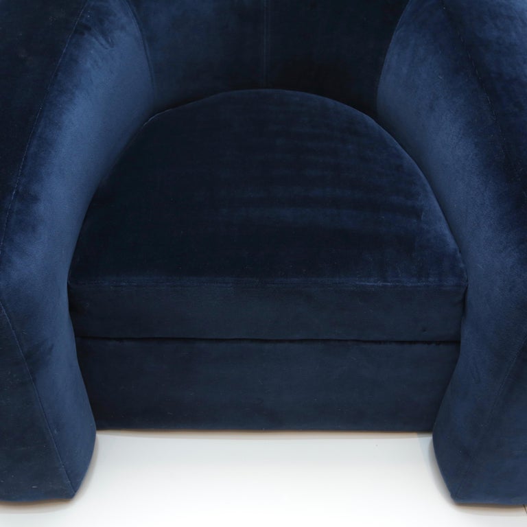 Pair of Velvet Tub Chairs For Sale at 1stDibs