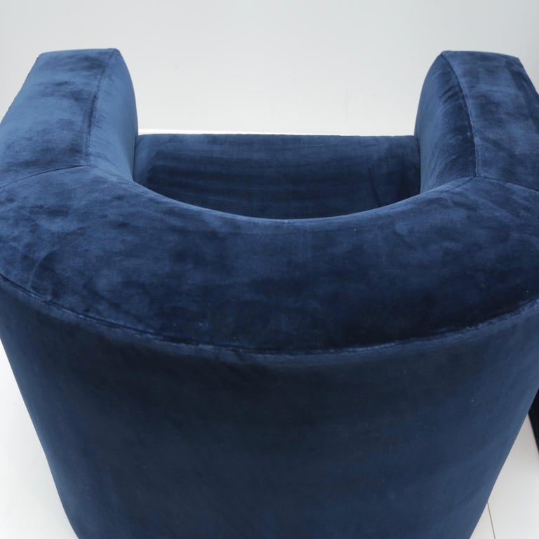 Pair of Velvet Tub Chairs For Sale at 1stDibs