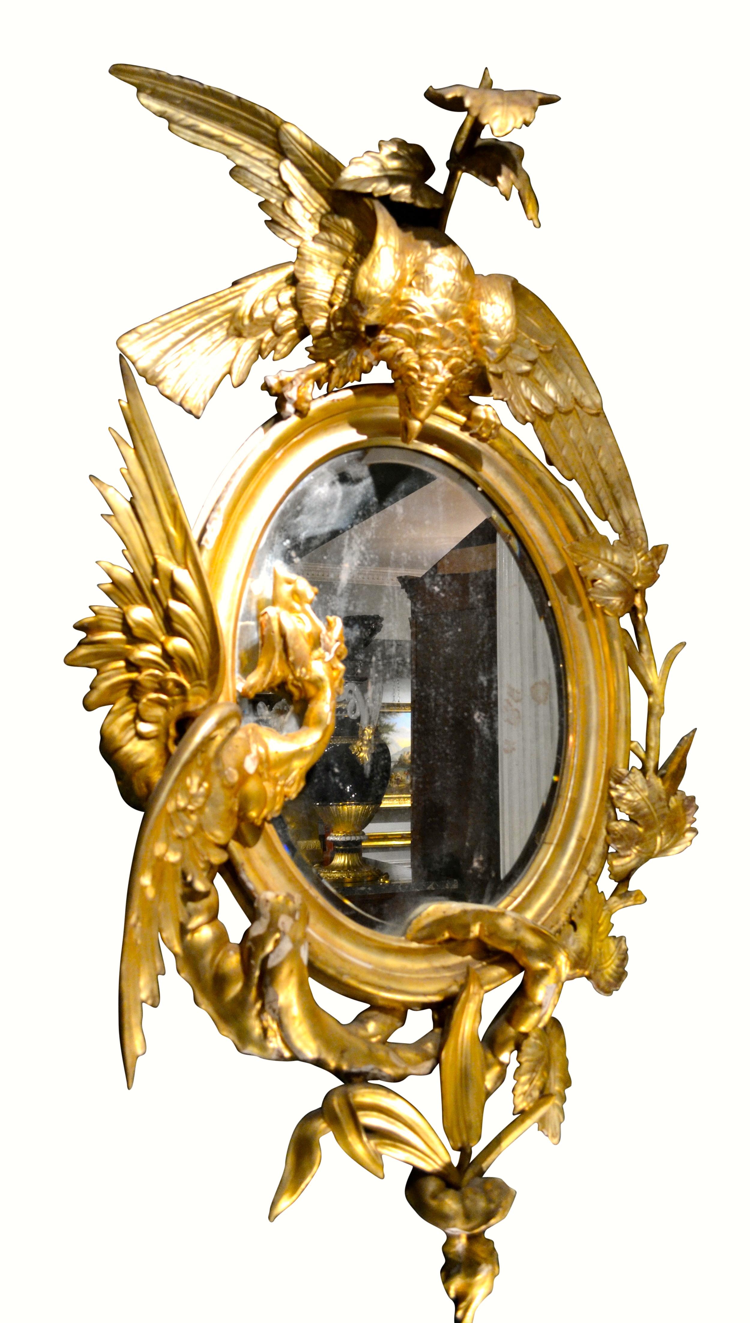 Paar venezianische Rokoko-Spiegel und Konsolen mit Drachen und Vögeln aus dem 18. und 19 (Vergoldet) im Angebot