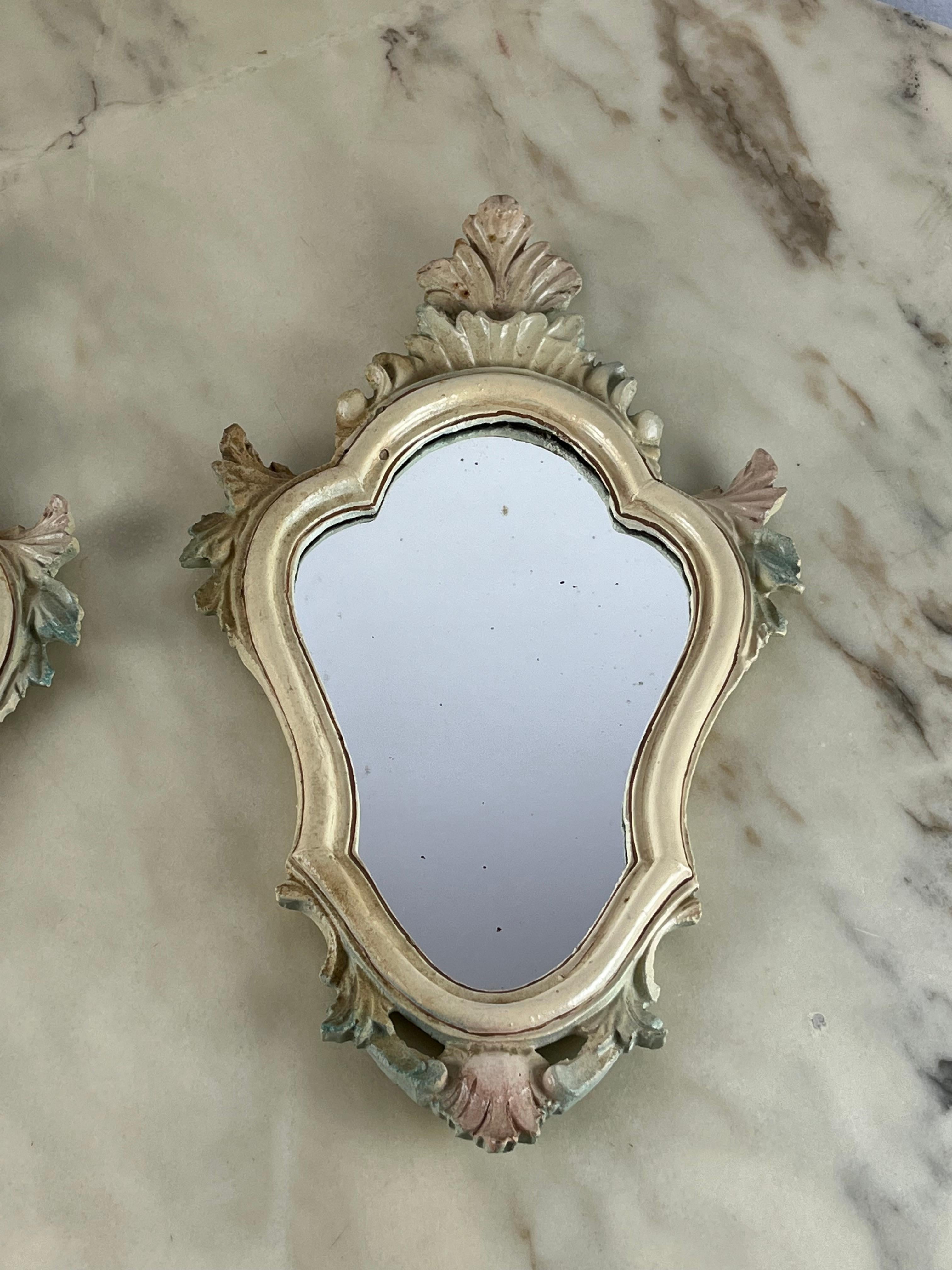 Pair of Venetian Bedside Mirrors, Italy, 1960s In Good Condition For Sale In Palermo, IT