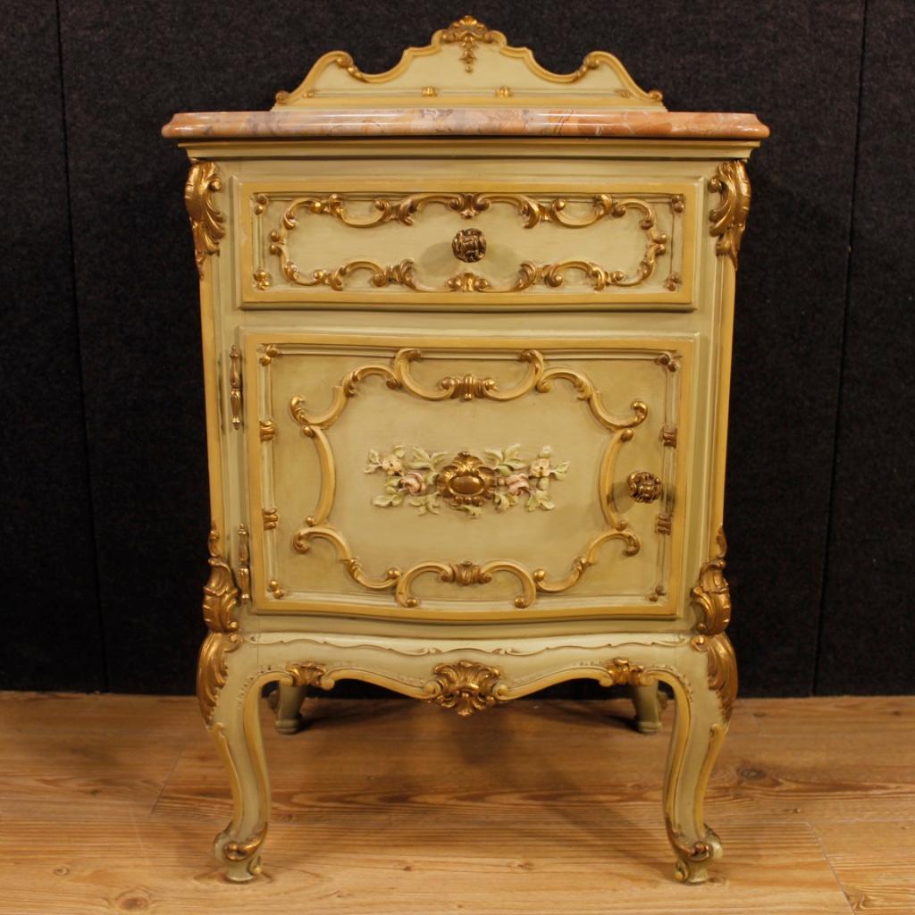 Pair of Venetian Bedside Tables in Lacquered, Gilt, Painted Wood 20th Century 4