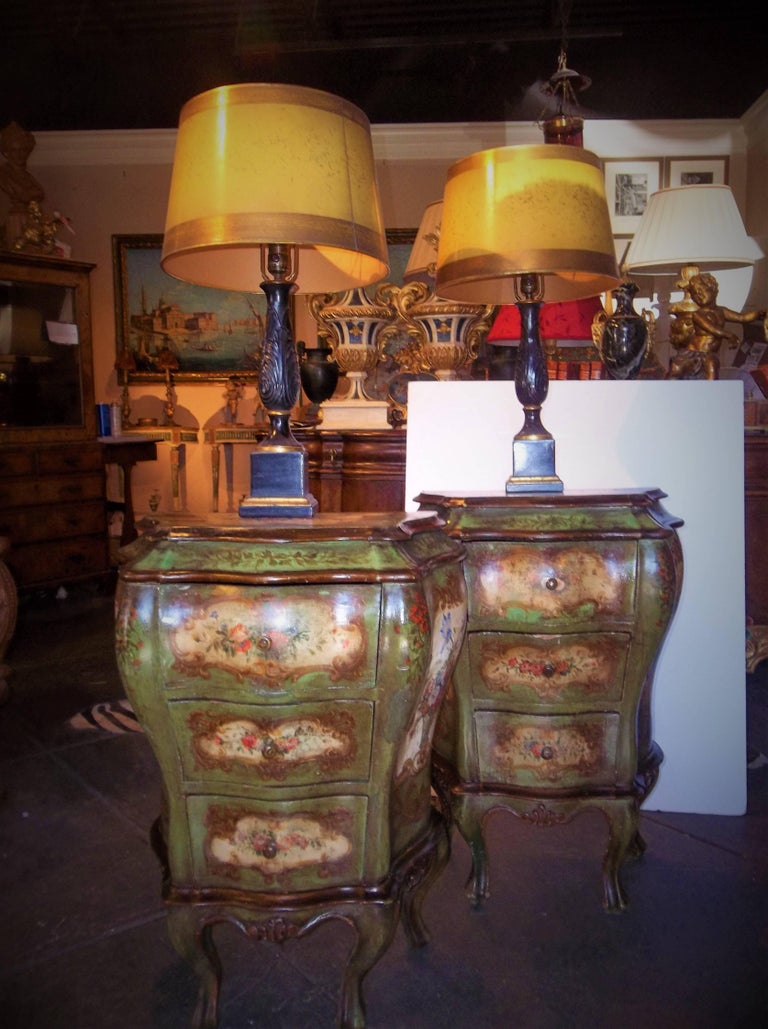 Pair of Venetian or Italian Floral Decorated Painted Commode Consoles For Sale 1