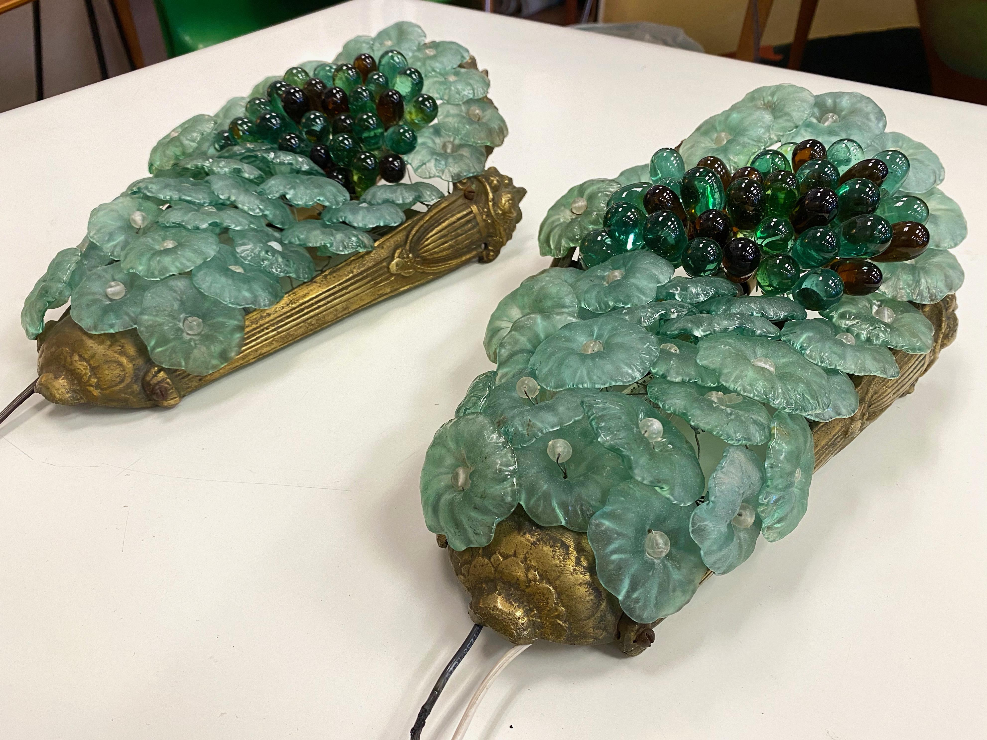 Frosted Pair of Venetian Glass and Brass Floral Grape Cluster Lighted Sconces, 1950s
