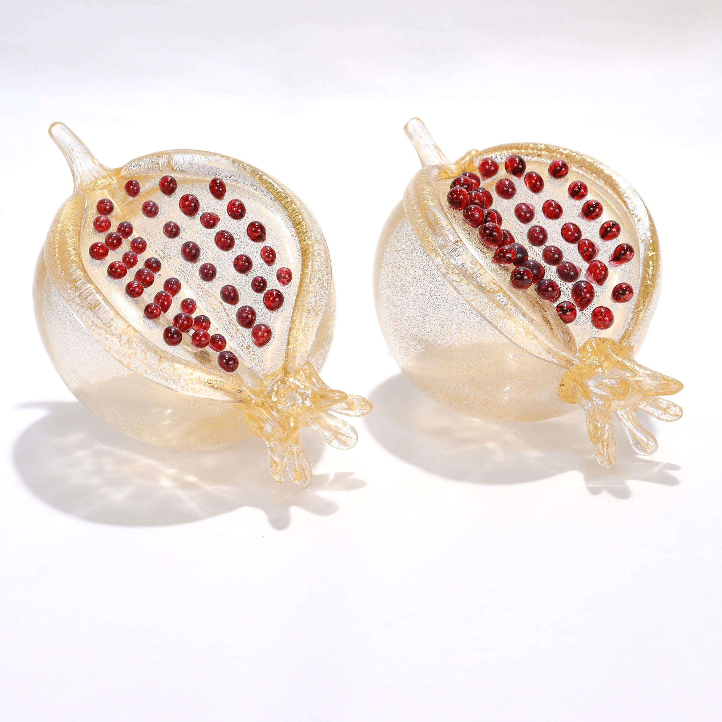 20th Century Pair of Venetian Glass Pomegranate Sculptures by Romeo Gigli for Pauly & Co. For Sale