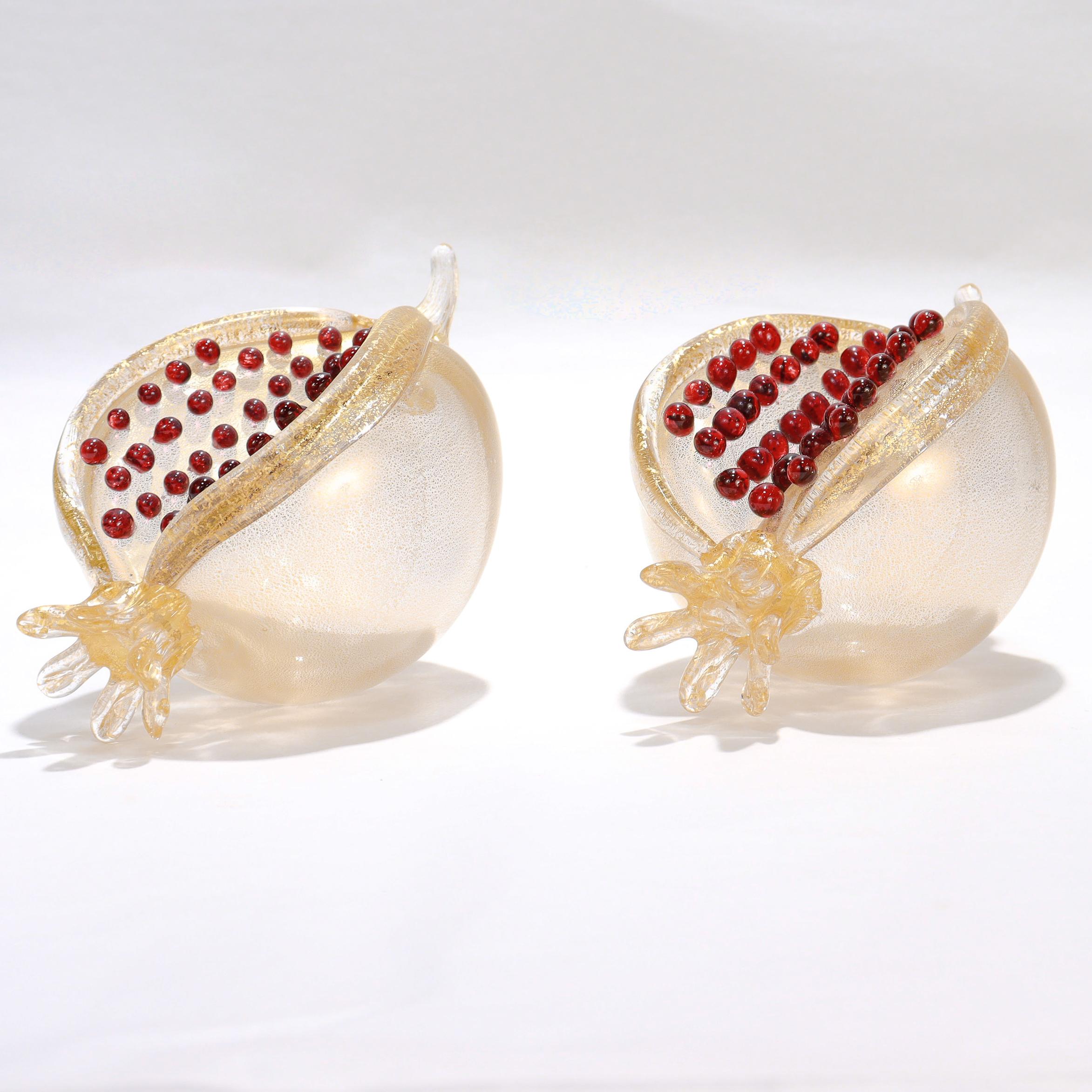 Art Glass Pair of Venetian Glass Pomegranate Sculptures by Romeo Gigli for Pauly & Co. For Sale
