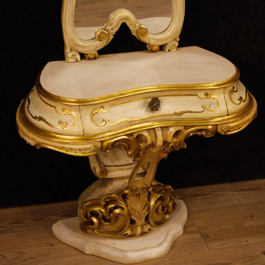 Gilt Pair of Venetian Lacquered and Gilded Bedside Tables with Mirrors