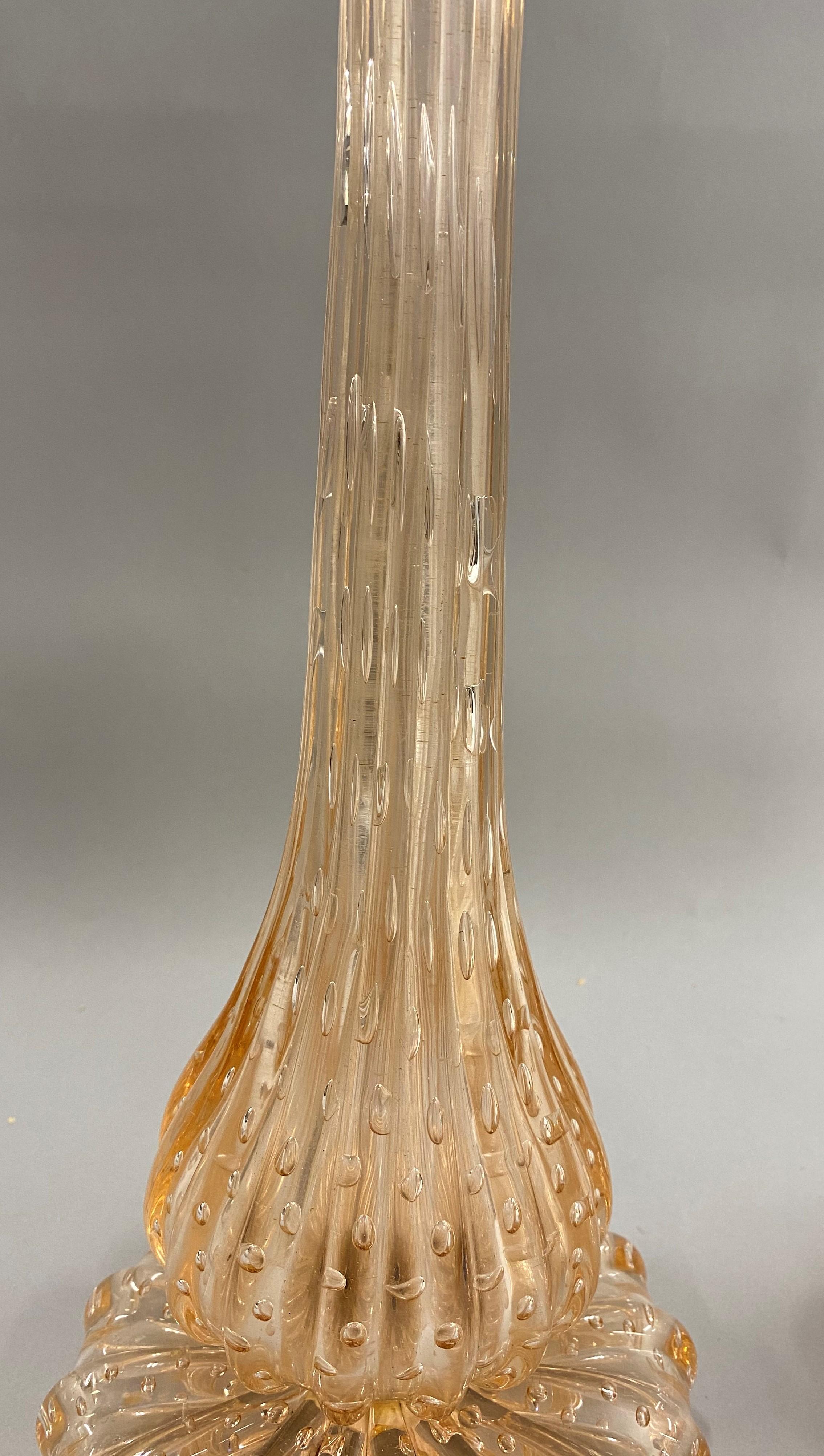 Paire de lampes vénitiennes du milieu du siècle dernier en verre bullé, vers les années 1940 Bon état à Milford, NH