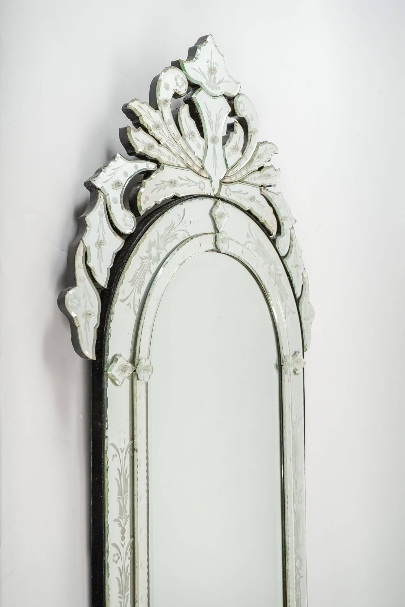 Italian Pair of Venetian Mirror of the 20th century. Glass is etched and bevelled.