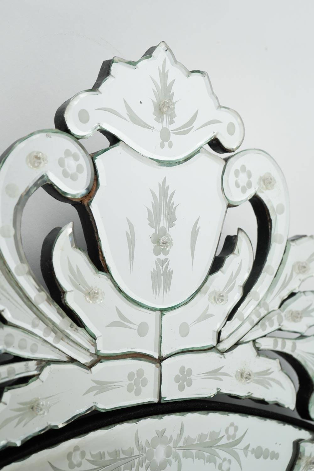 Italian Pair of Venetian Mirror of the 20th Century, Glass is Etched and Bevelled