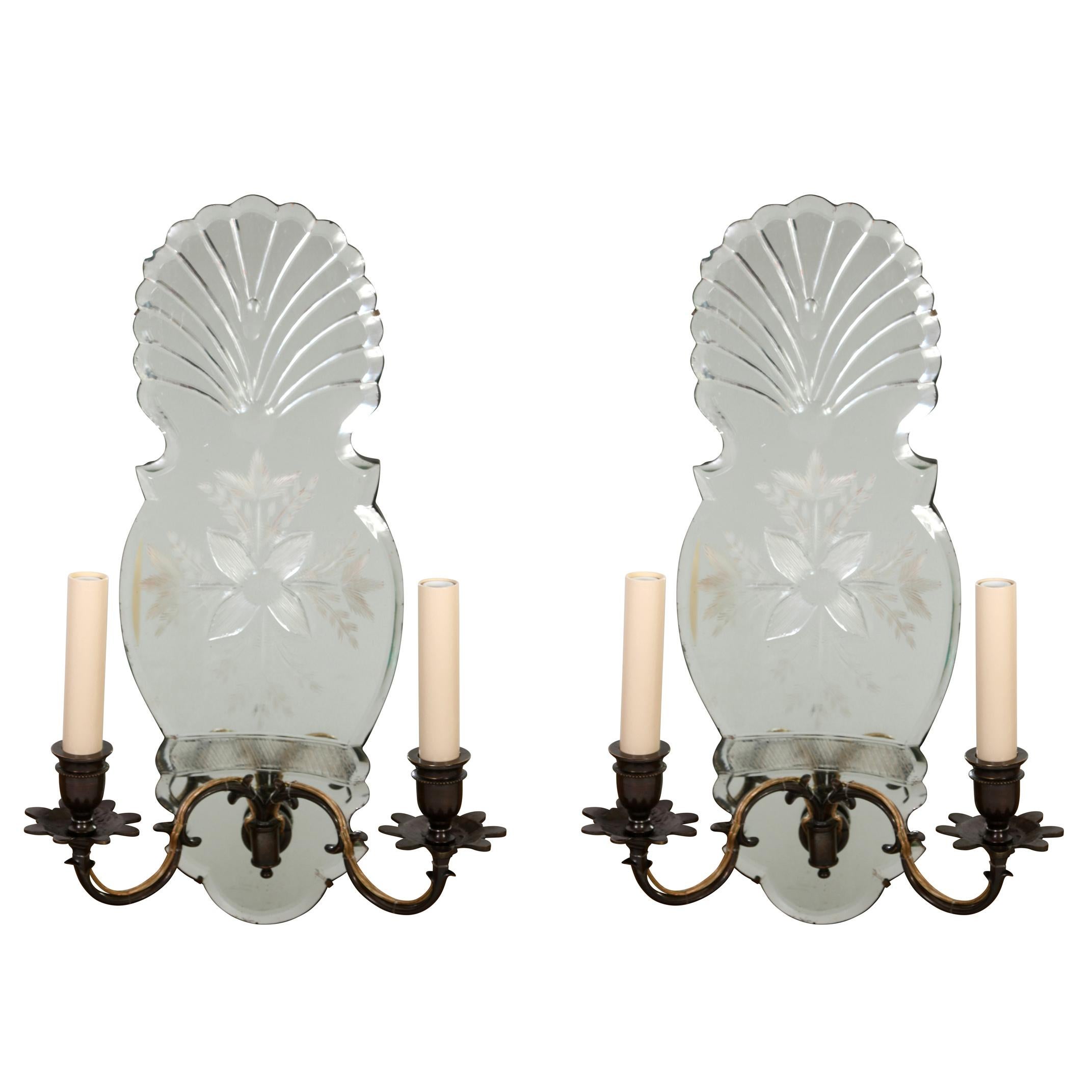 Pair of Venetian Mirrored Back Shell Form Double Arm Sconces In Good Condition For Sale In Locust Valley, NY