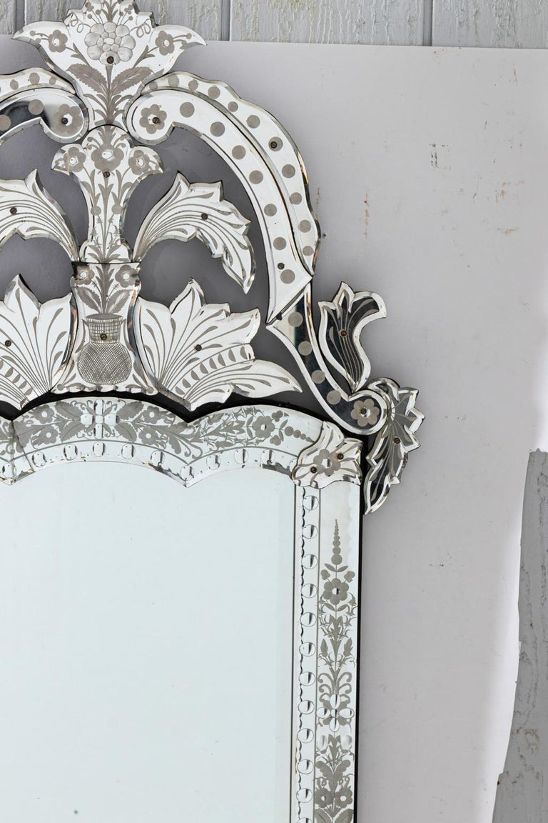 Pair of Mirrors For Sale at 1stdibs
