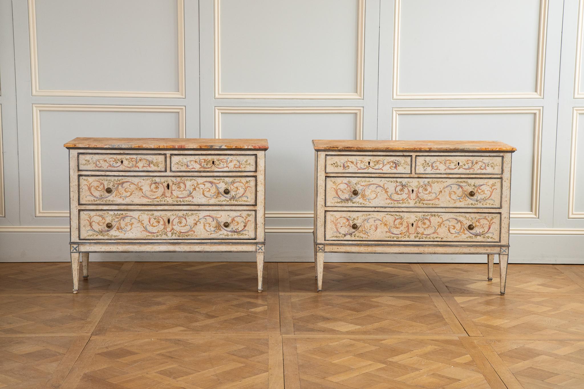 Wood Pair of Venetian Neoclassical Hand Painted Commodes For Sale