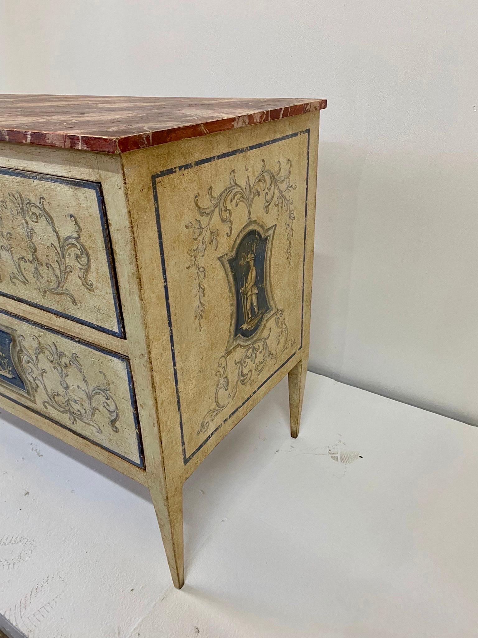 Pair of Venetian Painted Neoclassical Commodes For Sale 1