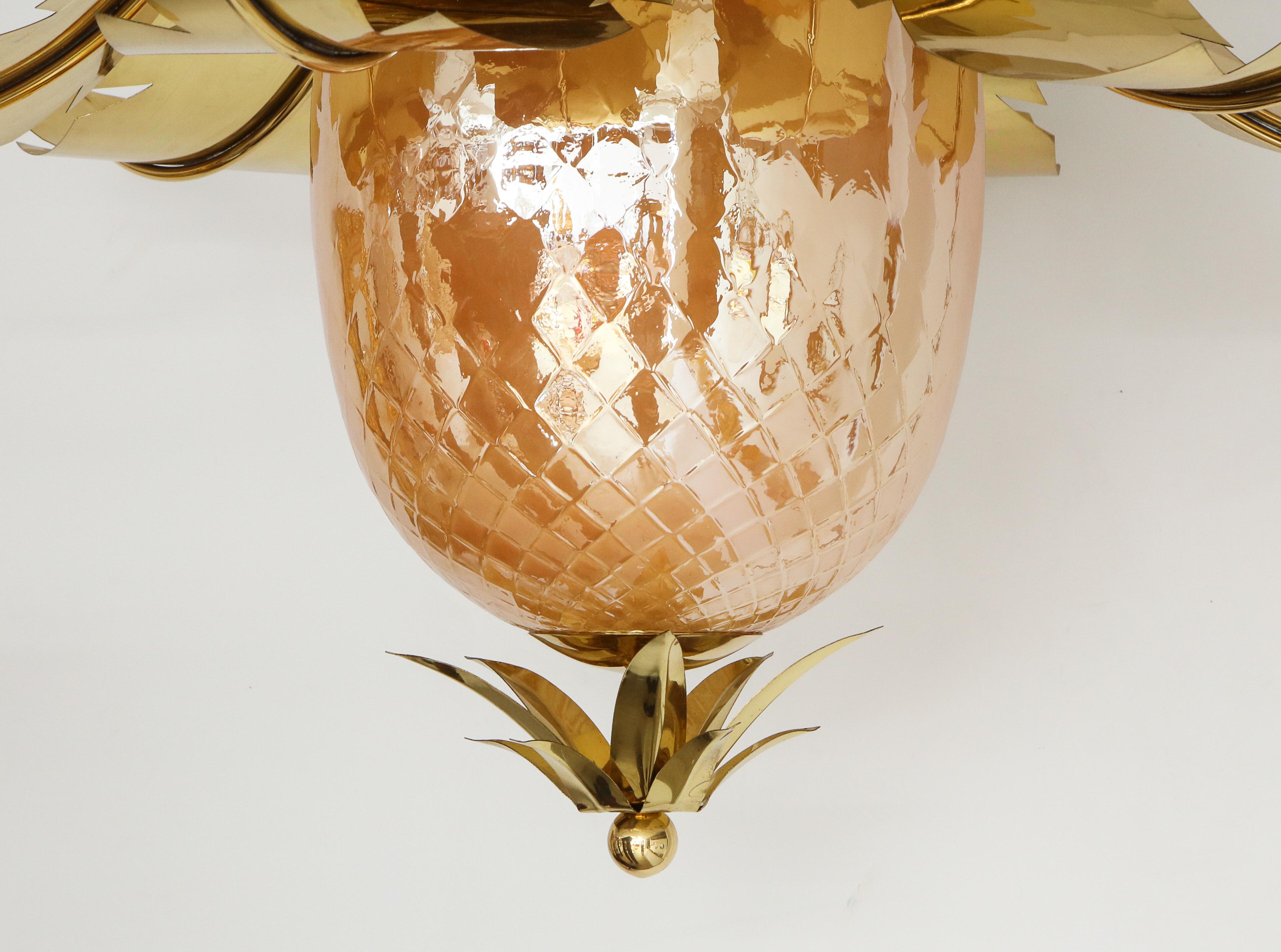 Pair of Venetian Peach Glass and Brass Leaves Pendant Chandeliers For Sale 2