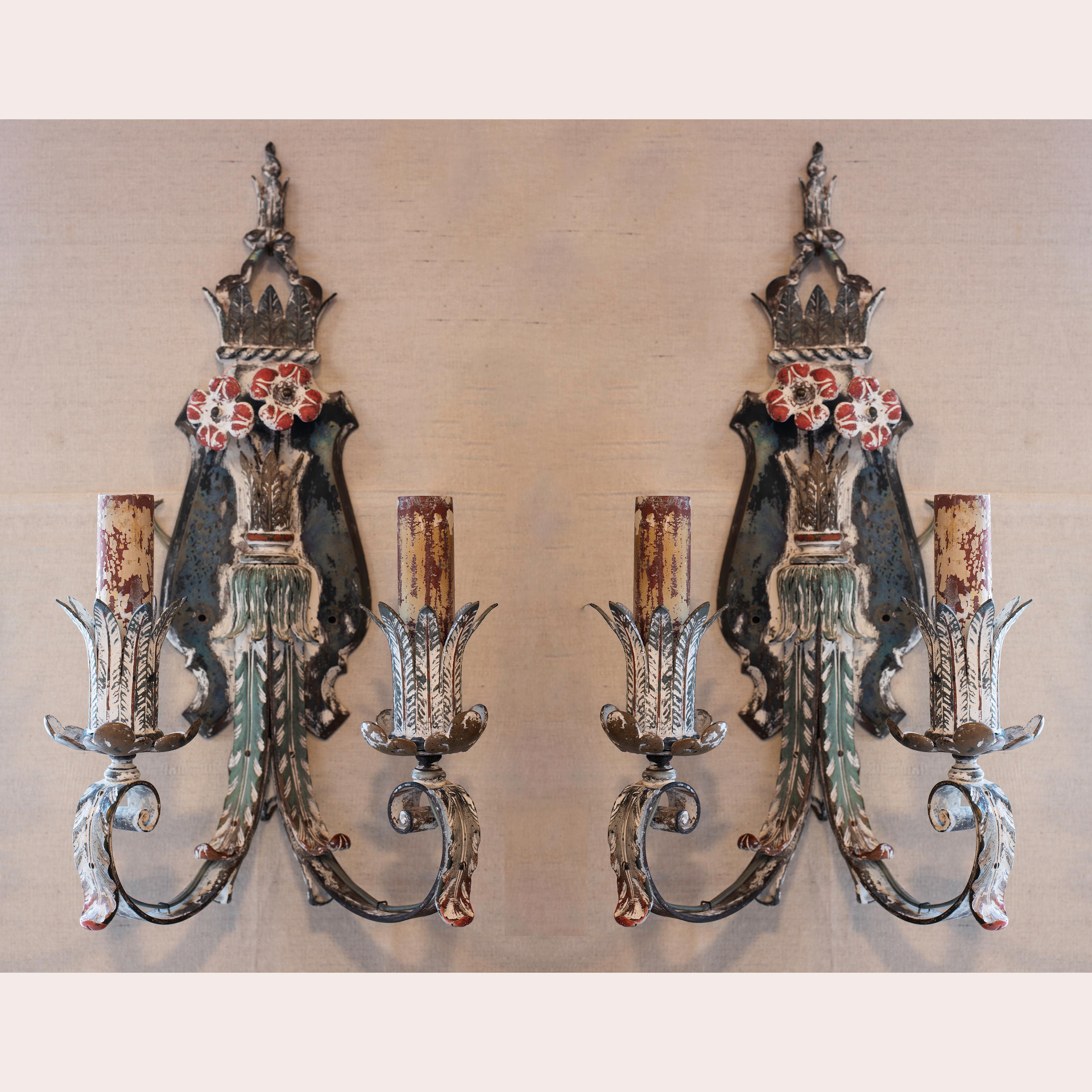 Paire d'appliques en bronze polychrome vénitien Bon état - En vente à Kent, CT