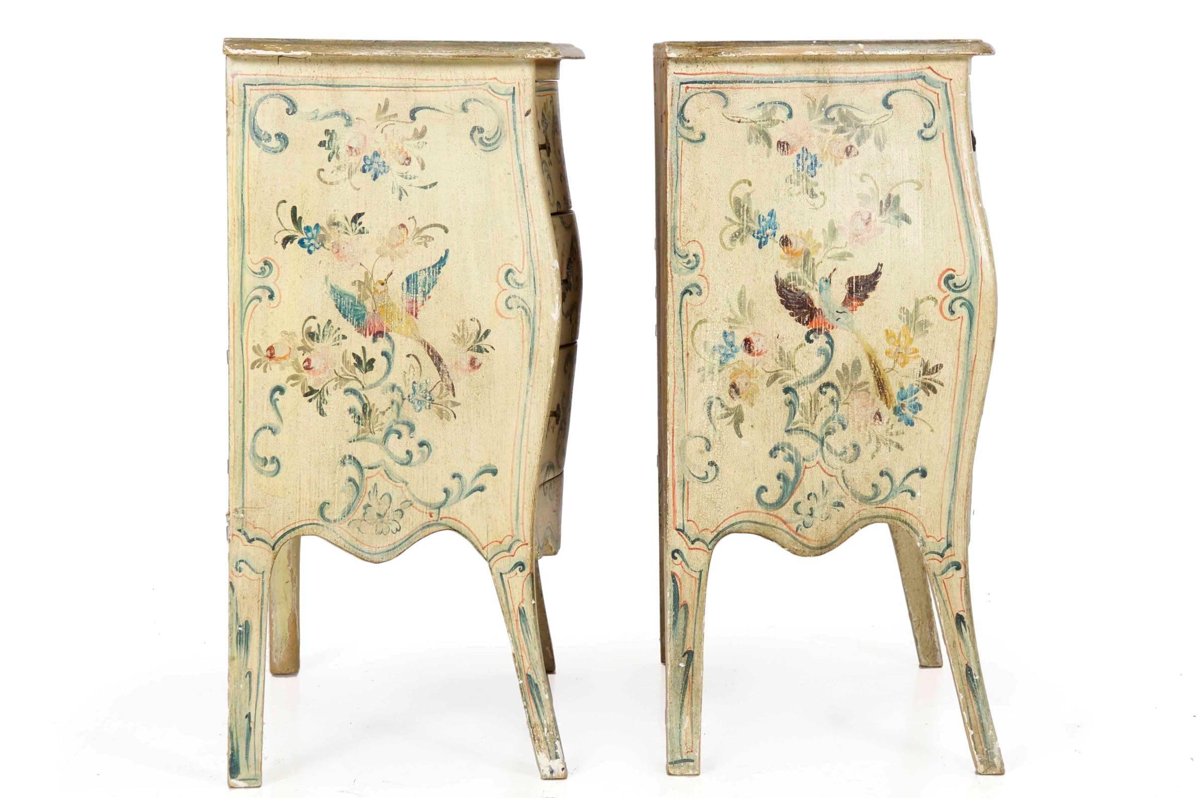 20th Century Pair of Venetian Rococo Hand-Painted Bedside Nightstand Commodes