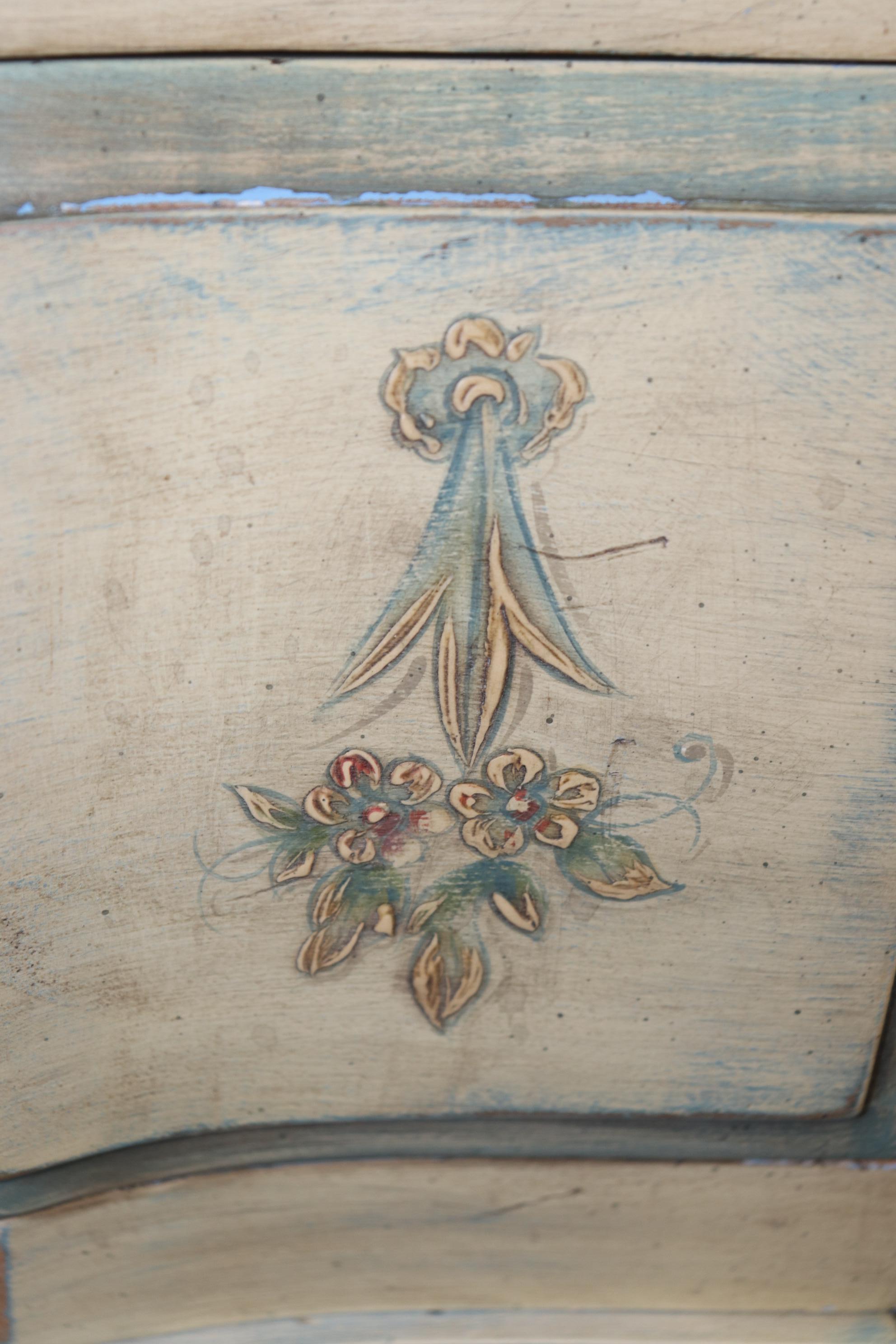 Pair of Venetian Style Karges Paint Decorated Commodes Night Stands 5