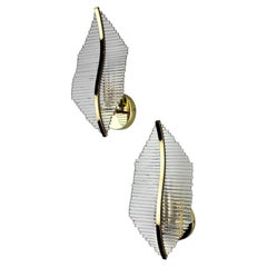 Juego de dos apliques de pared florales de Venini, de latón dorado y cristal tubular de Murano, Italia, década de los 70