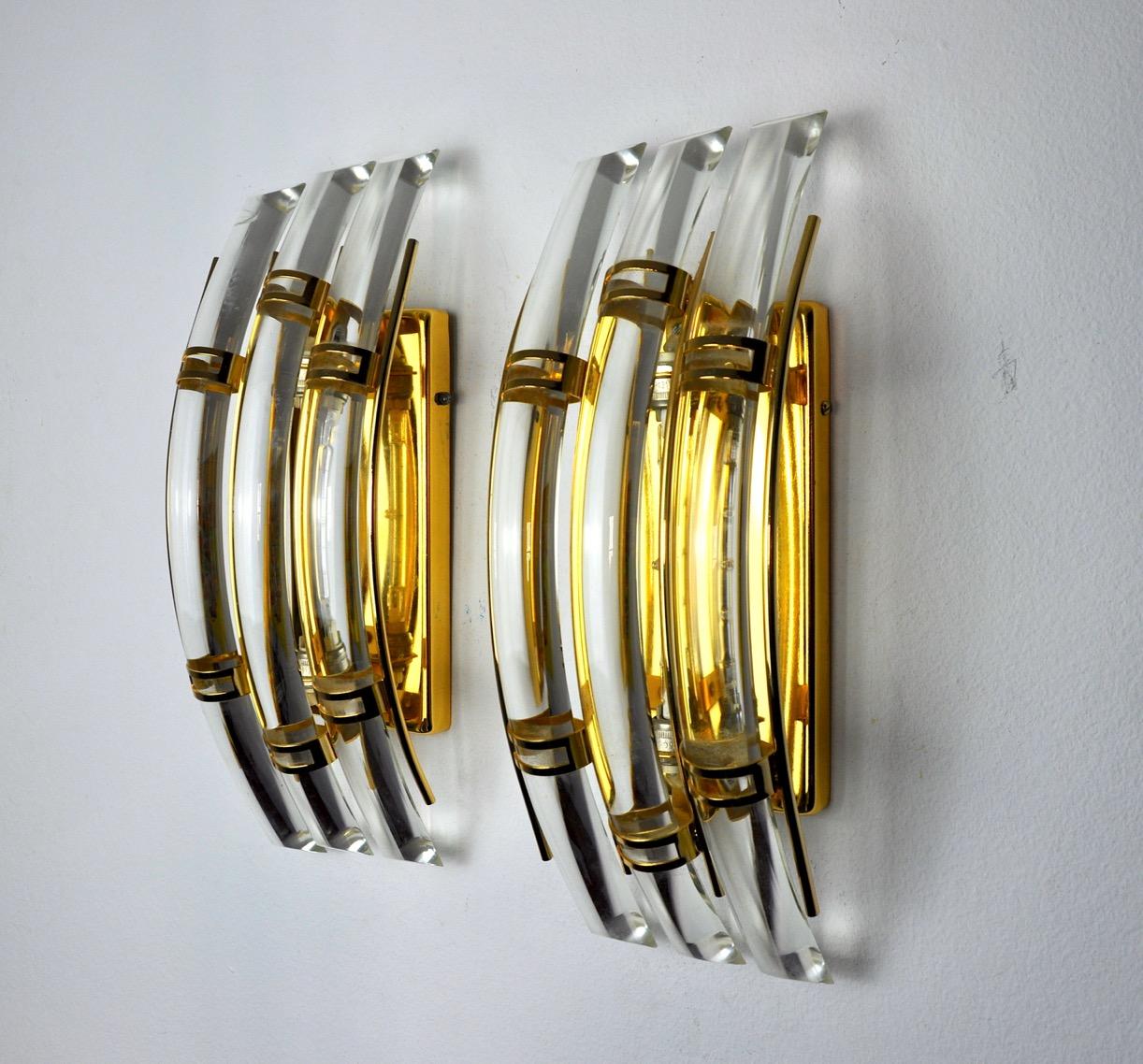 Hollywood Regency Pair of Venini Murano glass sconces Italy 1970 For Sale